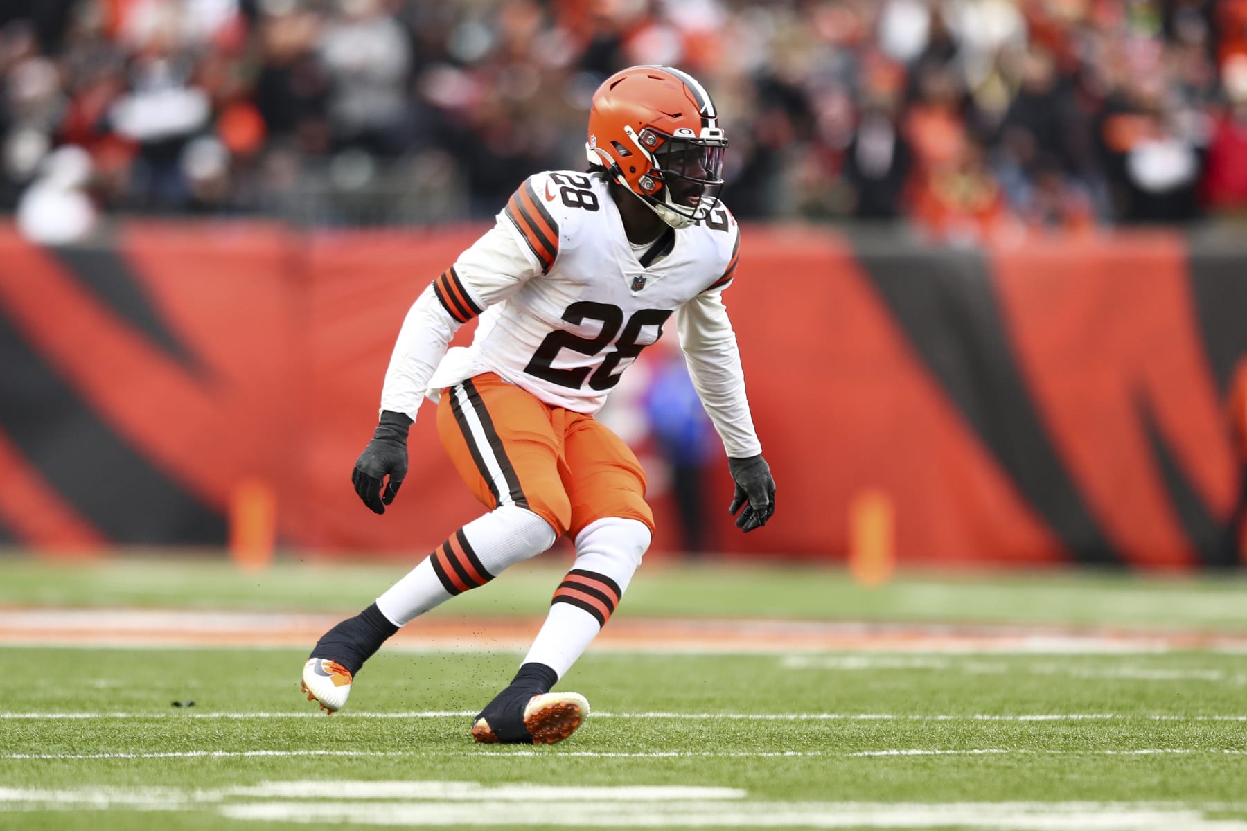 2 former Browns should be on Steelers free-agent radar