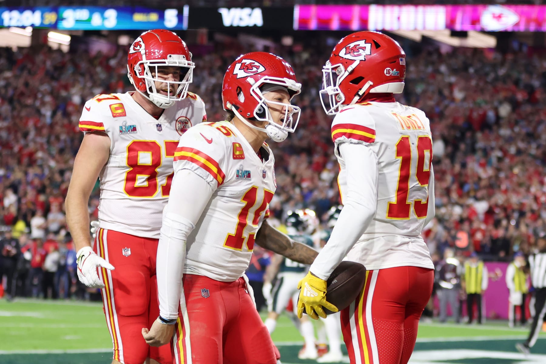 Super Bowl 2023: Quarter-by-Quarter Score and Final Stats for Chiefs vs.  Eagles, News, Scores, Highlights, Stats, and Rumors