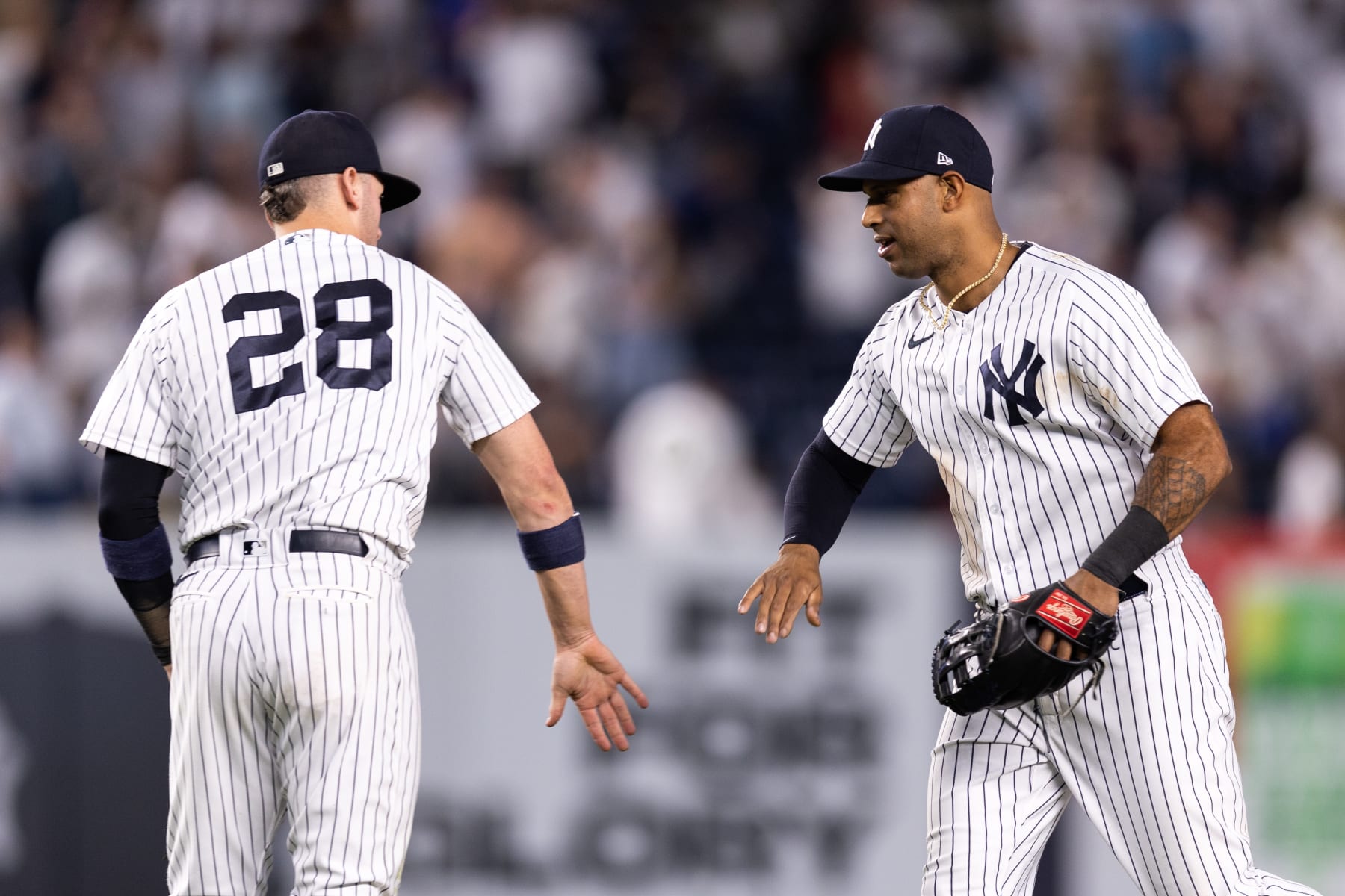 Yankees' Aaron Hicks' Recovery Timeline Revealed After Surgery for Elbow  Injury, News, Scores, Highlights, Stats, and Rumors