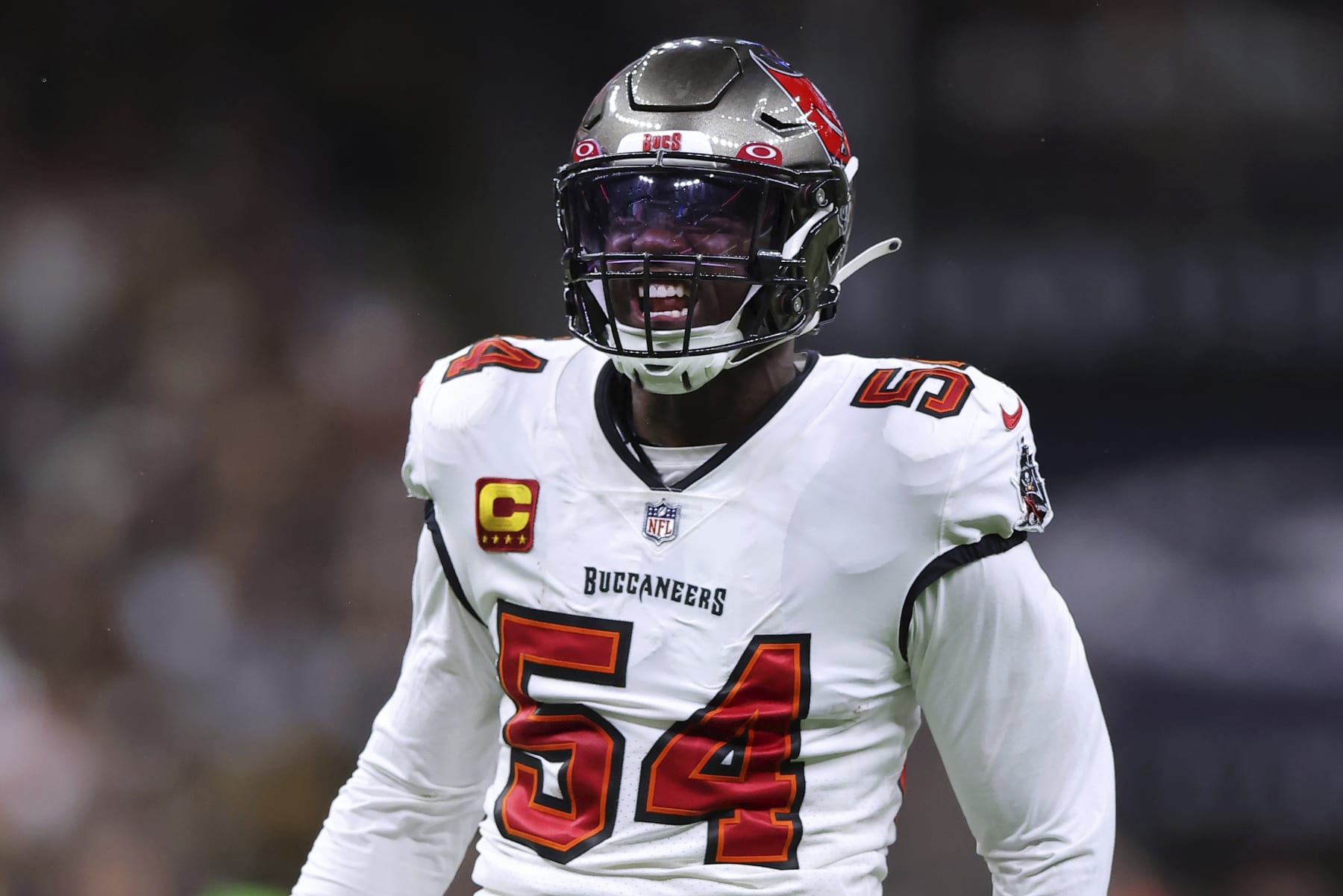 Buccaneers, Lavonte David agree to 2-year extension