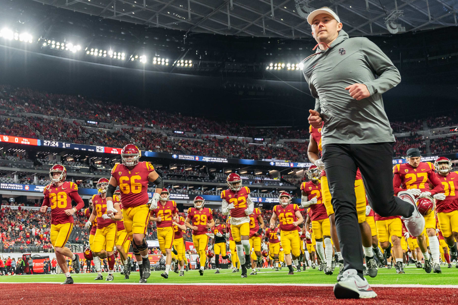 Realignment, NIL and Playoff Expansion: The New-Look College Football Is Here