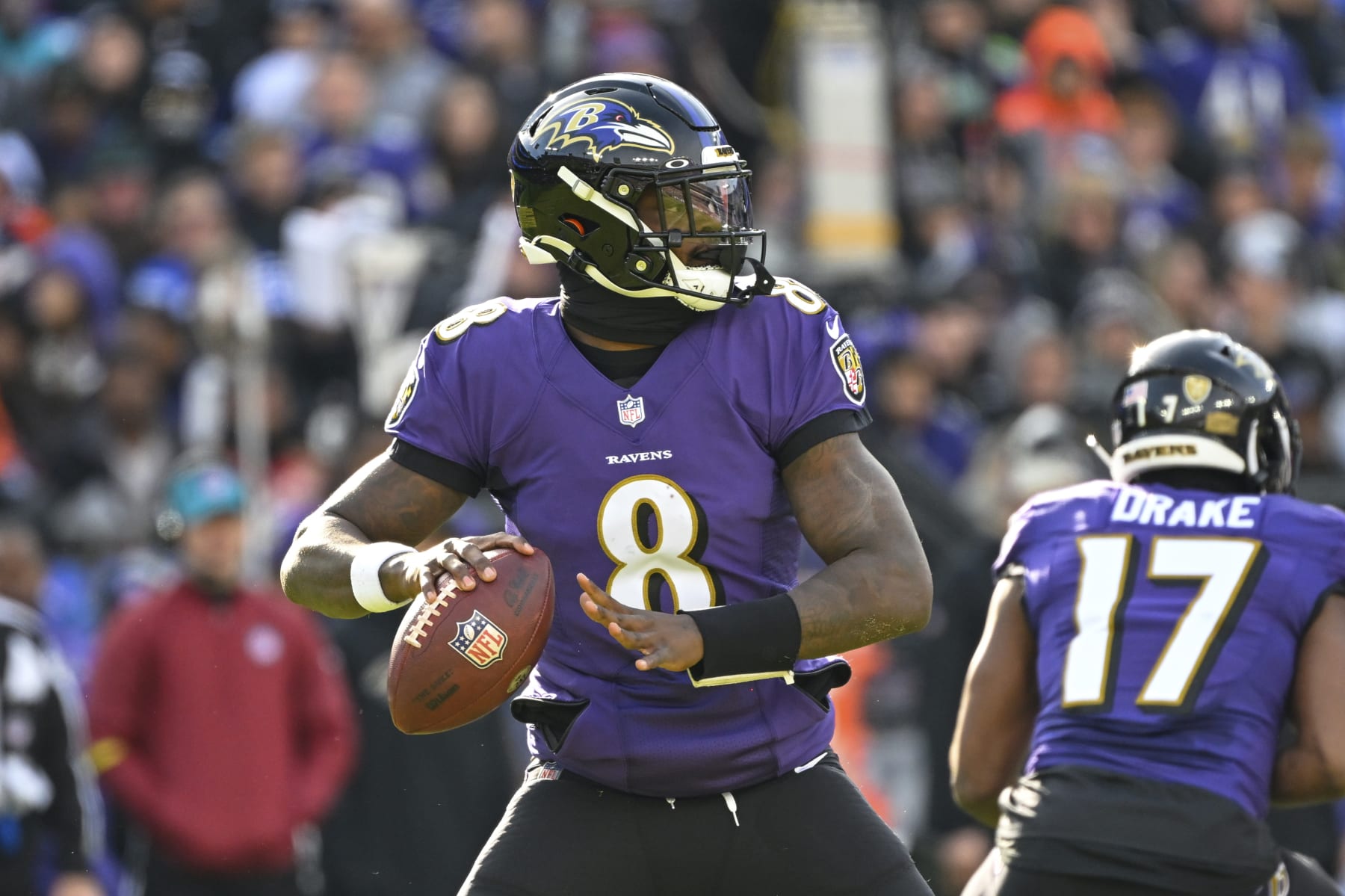 Lamar Jackson tweets he loves Baltimore Ravens, doesn't want to leave amid  contract rumors 