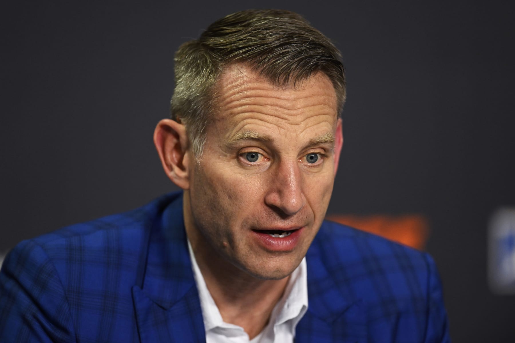 KNOXVILLE, TENNESSEE - FEBRUARY 15: Head coach Nate Oats of the Alabama Crimson Tide talks in the post game press conference following their loss to the Tennessee Volunteers at Thompson-Boling Arena on February 15, 2023 in Knoxville, Tennessee. (Photo by Eakin Howard/Getty Images)