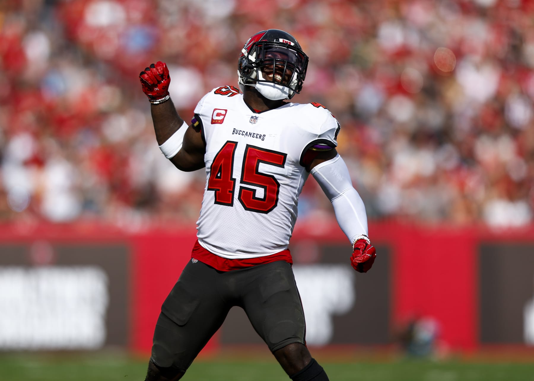 Buccaneers LB Devin White