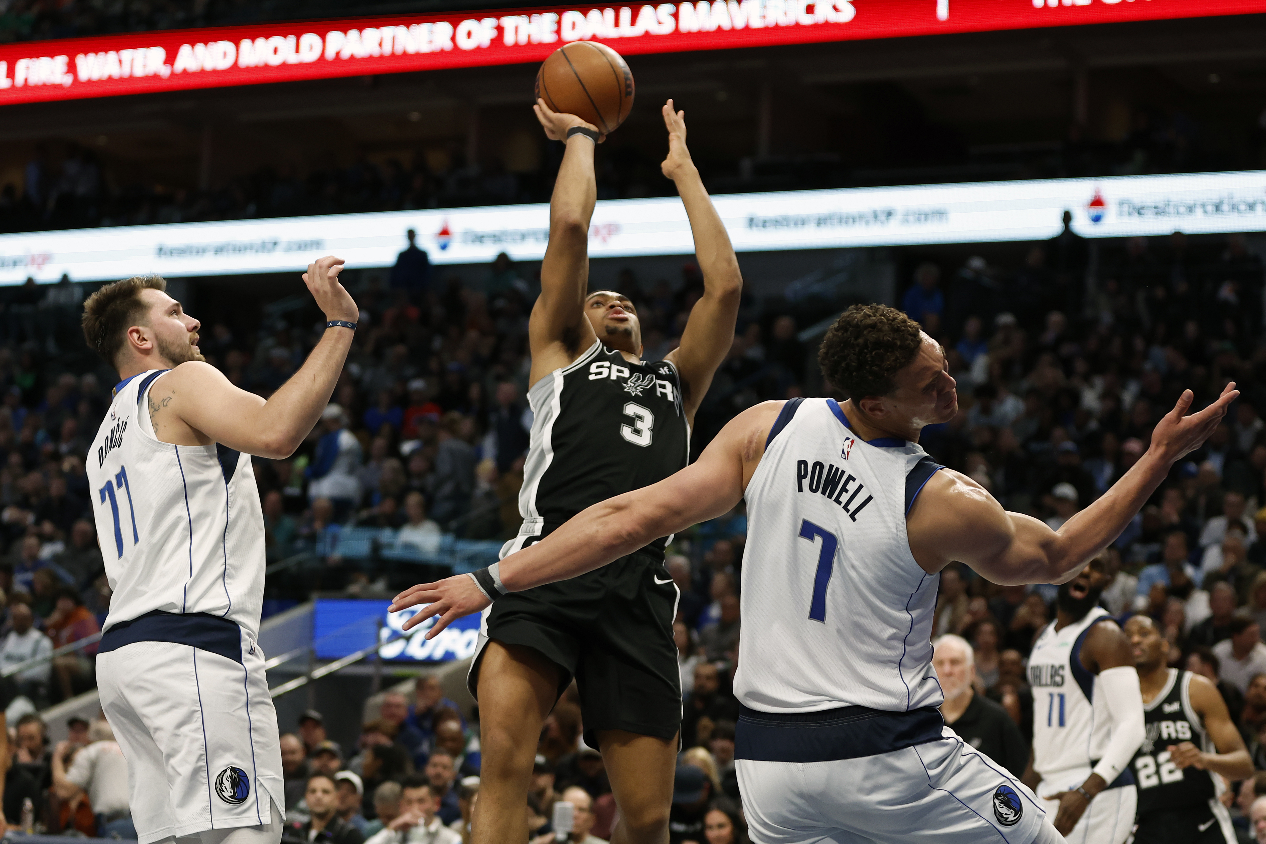 Spurs were bolstered by a rookie scoring leader in their blowout loss to  Dallas 116-142 - Pounding The Rock