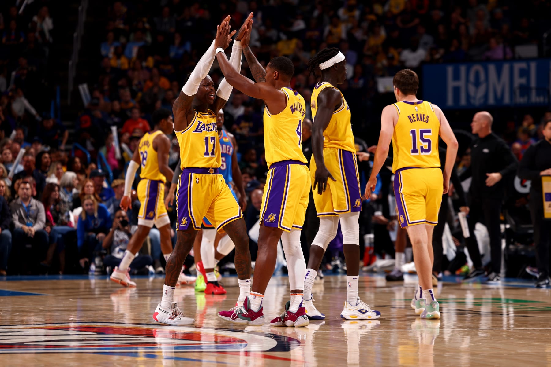 Lakers verrassen Twitter met Sans LeBron James en Anthony Davis in Win vs.  Donder
