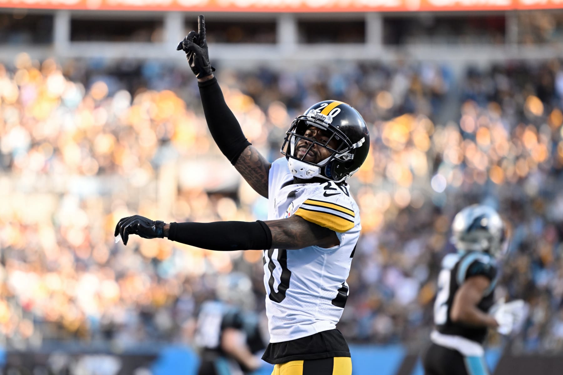 What will it cost to keep the Steelers top in-house free agent?