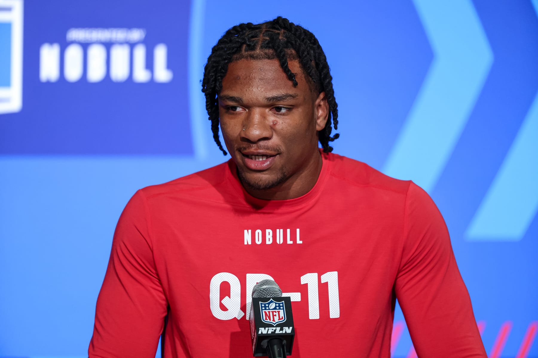 INDIANAPOLIS, IN - MARCH 03: Quarterback Anthony Richardson of Florida speaks to the media during the NFL Combine at Lucas Oil Stadium on March 3, 2023 in Indianapolis, Indiana. (Photo by Michael Hickey/Getty Images)