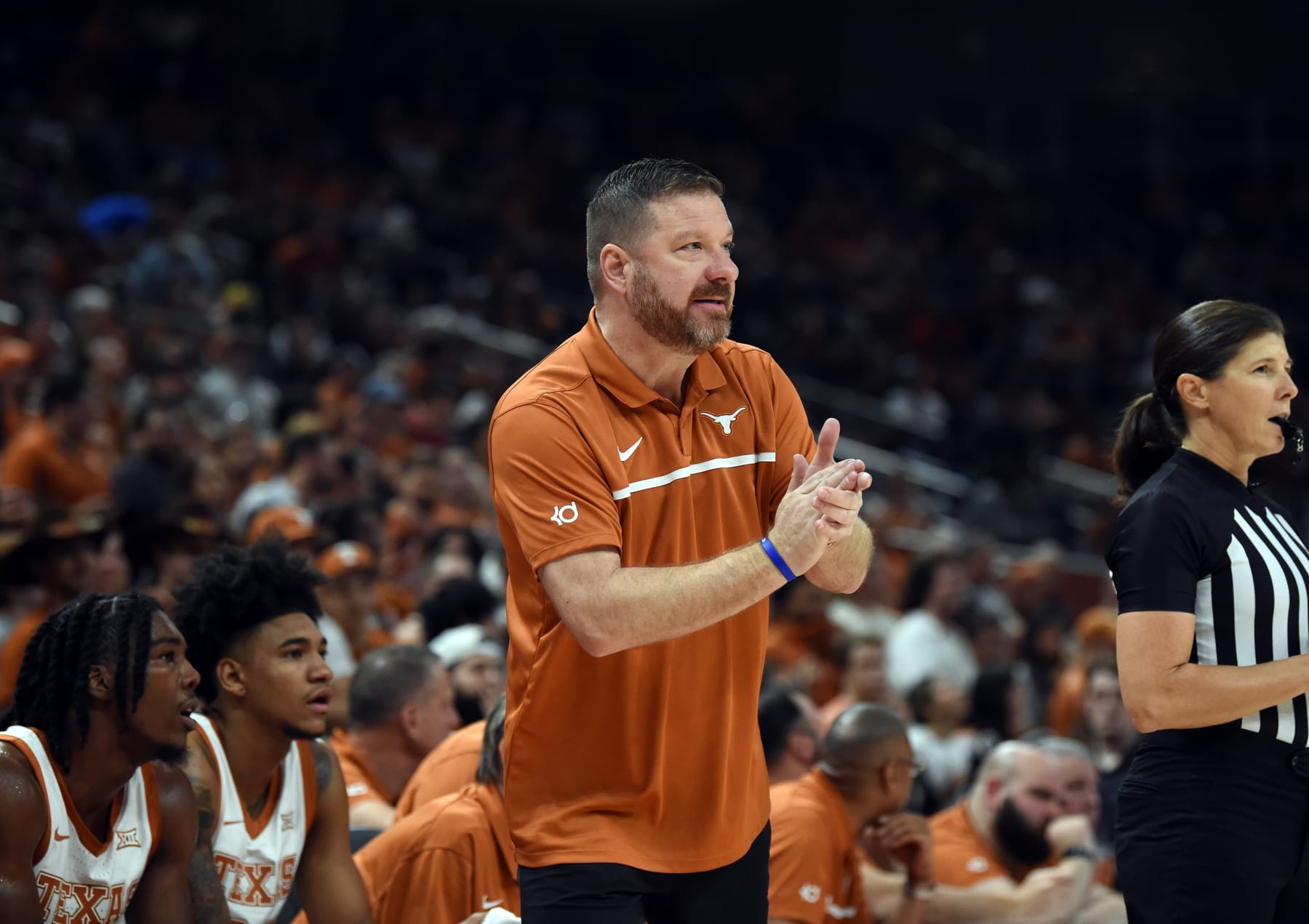AUSTIN, TX - DECEMBER 10: Texas Longhorns head coach Chris Beard cheers during game featuring the Texas Longhorns against the Arkansas - Pine Bluff Golden Lions on December 10, 2022 at the Moody Center in Austin, TX. (Photo by John Rivera/Icon Sportswire via Getty Images)