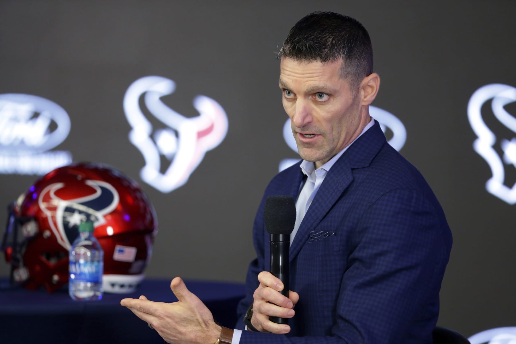 NFL docks Texans fifth-round pick over salary-cap violation