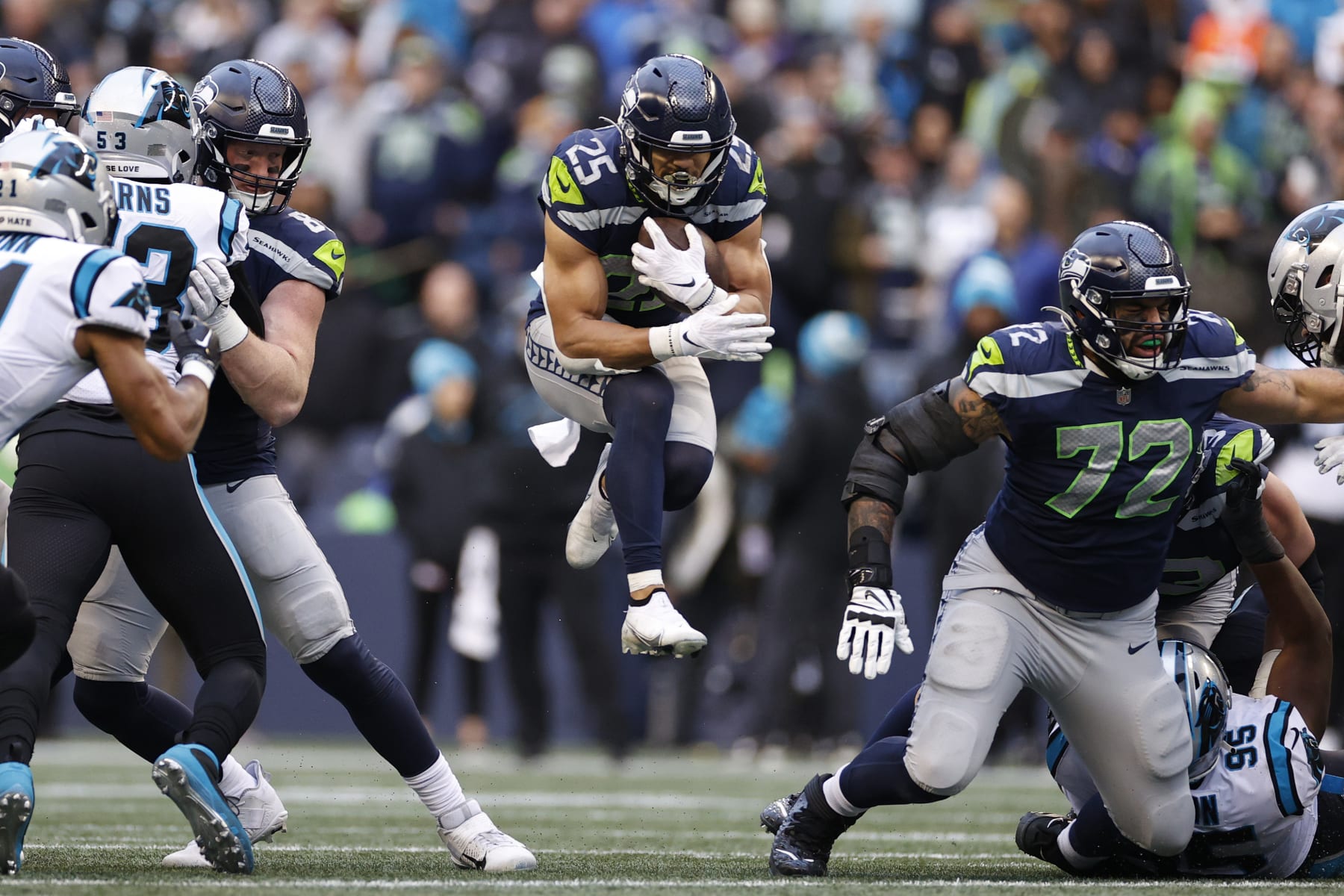 Seahawks 2023 Free Agency Tracker