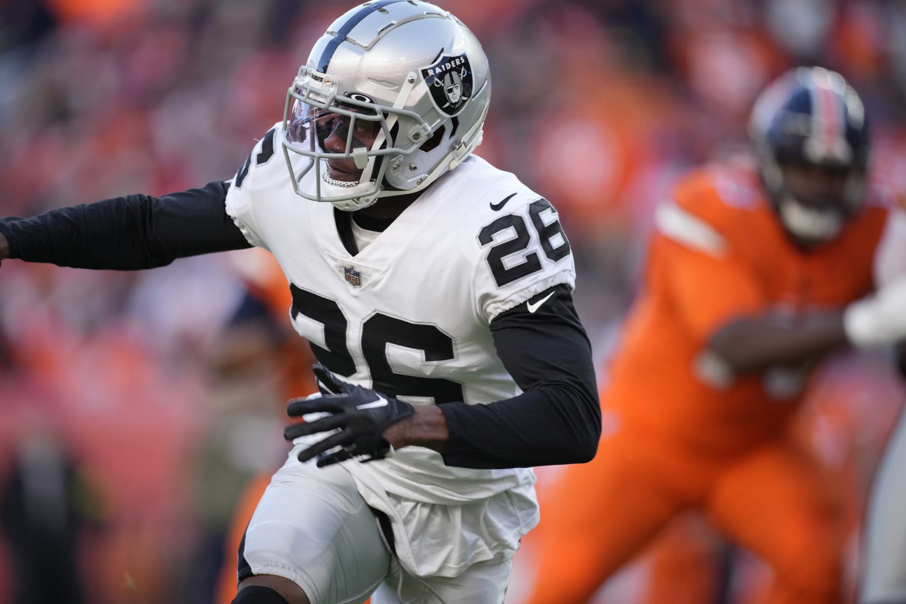 Looking at the most intriguing of the Raiders' 28 free agents