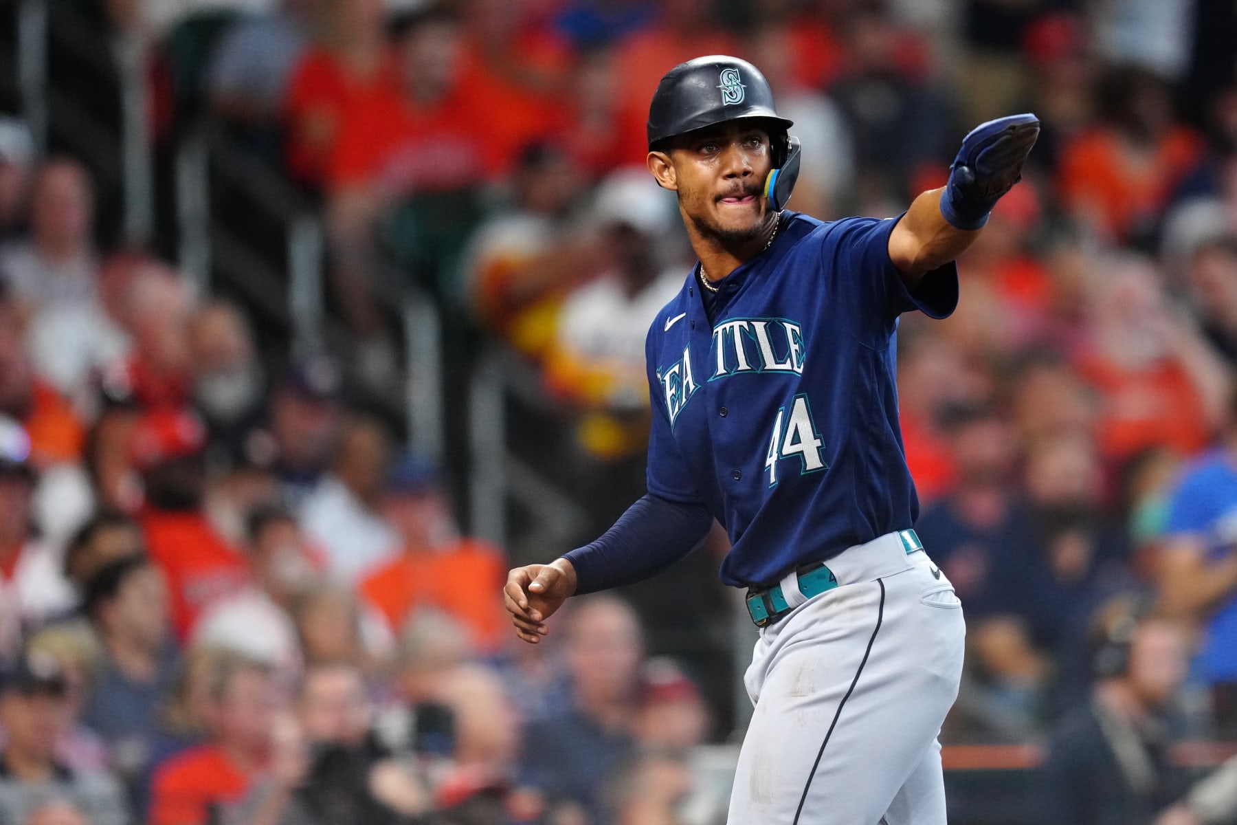 Mariners' Julio Rodriguez completes bonkers MLB feat 123 years in the making