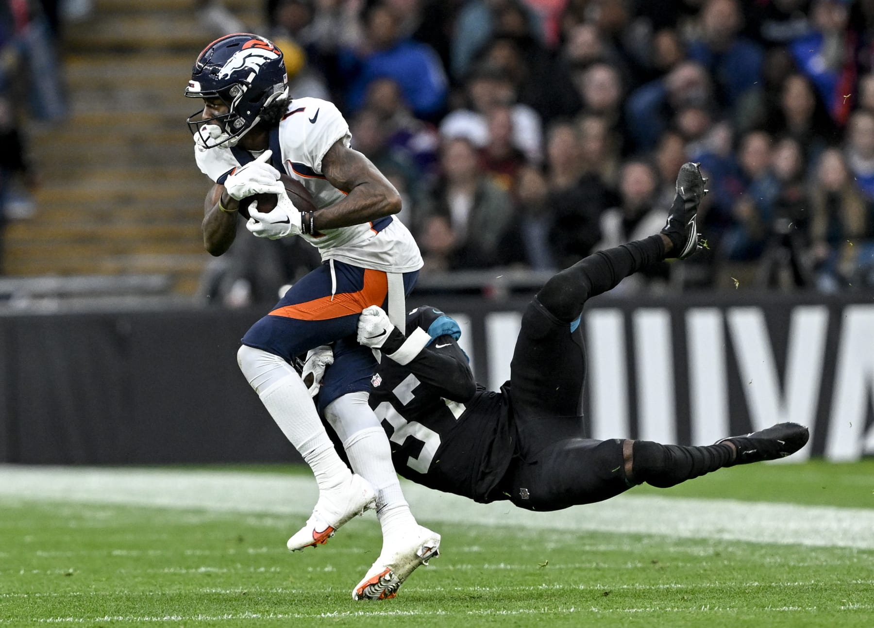 Broncos pick up WR Jerry Jeudy's fifth-year option for $12.9M