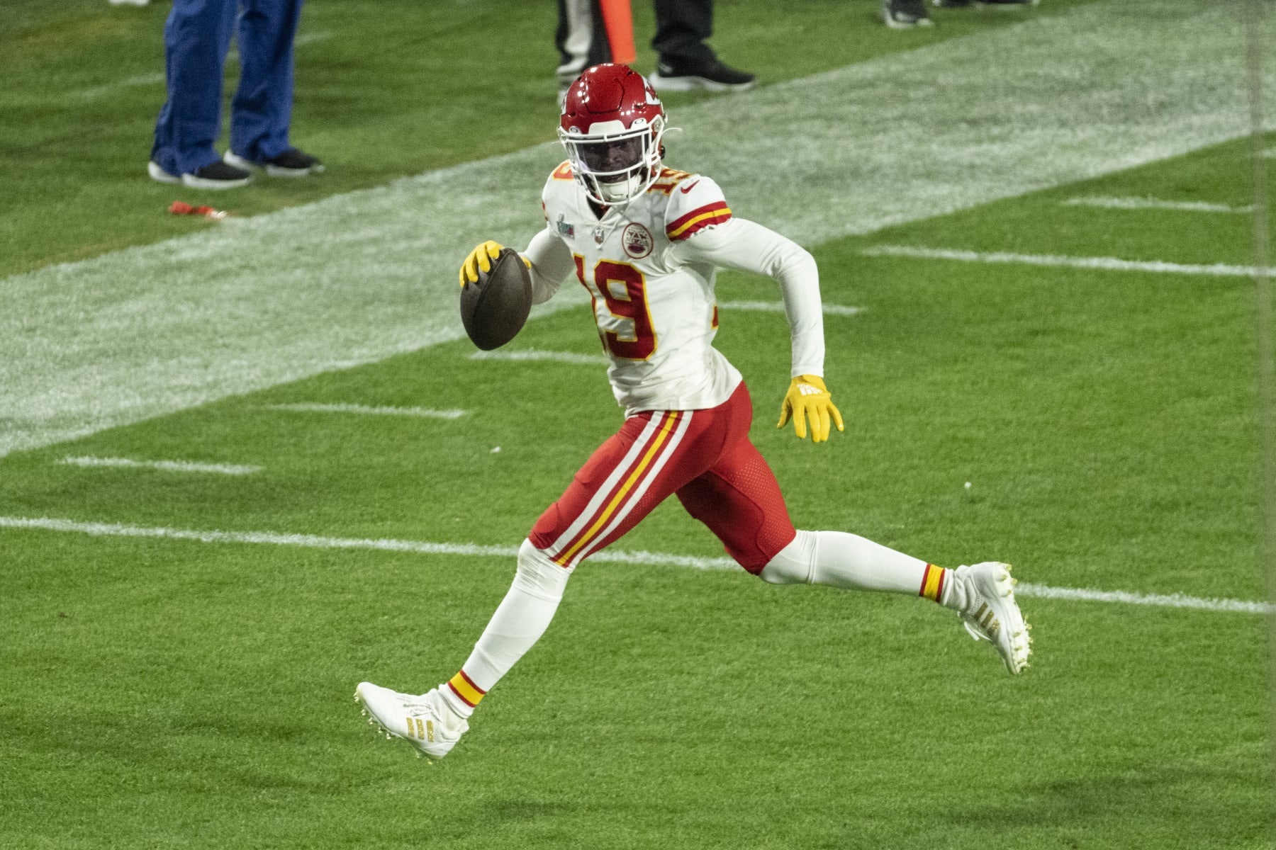 Chiefs wide receiver Skyy Moore ready for breakout sophomore season, Sports