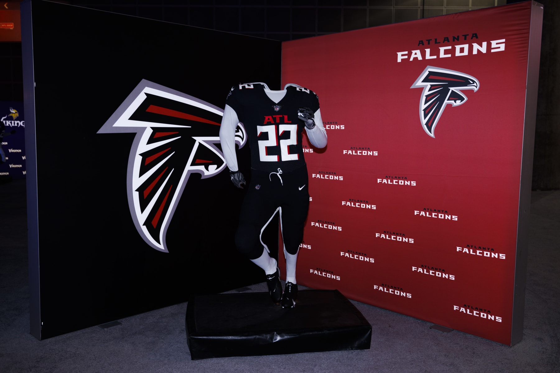 Atlanta Hometown RB Caleb Huntley Cut from Falcons 53-Man Roster - Sports  Illustrated Atlanta Falcons News, Analysis and More