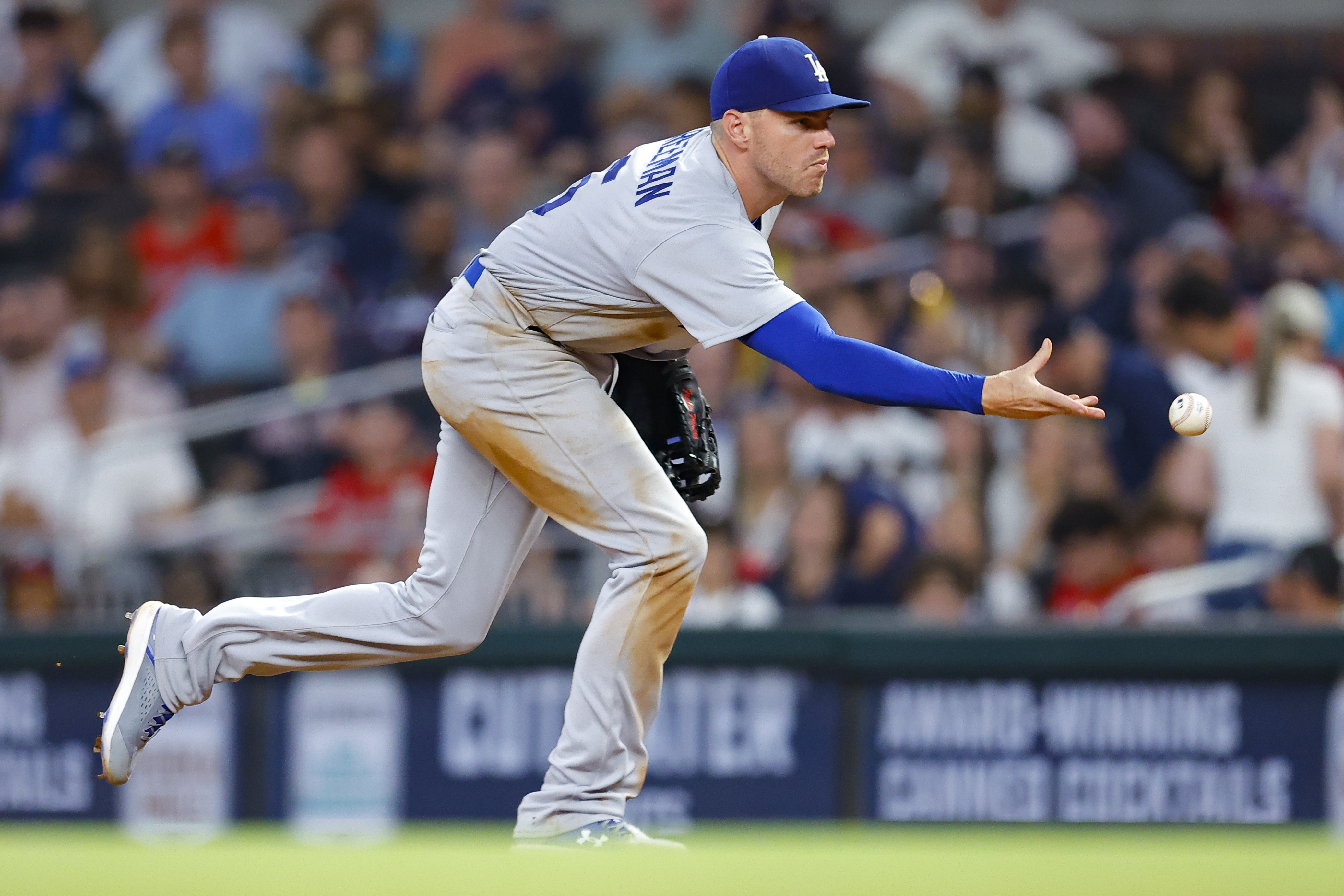 Dodgers Notes: LA Wins Heading into Off Day, Muncy & Heyward Showcase,  Injury Updates & More