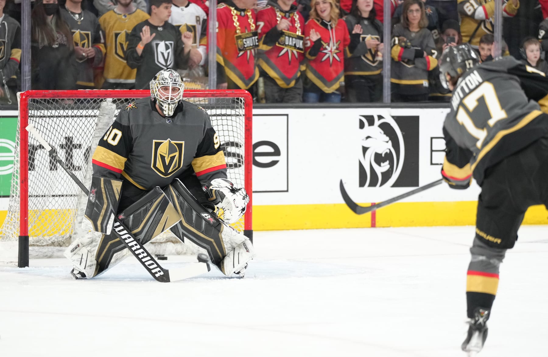 LAS VEGAS, NEVADA - APRIL 24: Robin Lehner #90 of the Vegas Golden Knights warms up prior to a game against the San Jose Sharks at T-Mobile Arena on April 24, 2022 in Las Vegas, Nevada. (Photo by Jeff Bottari/NHLI via Getty Images)