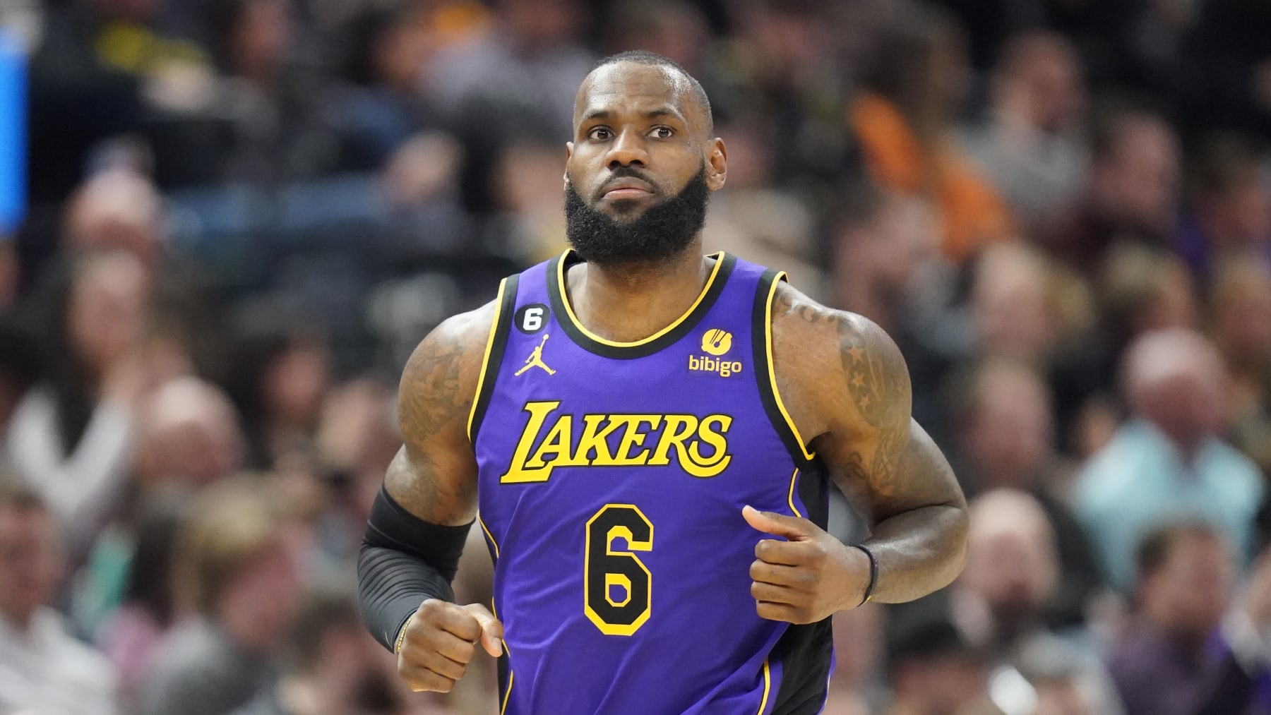 Lakers' LeBron James Unveils Nike LeBron 21 Sneaker in Instagram Photo, News, Scores, Highlights, Stats, and Rumors