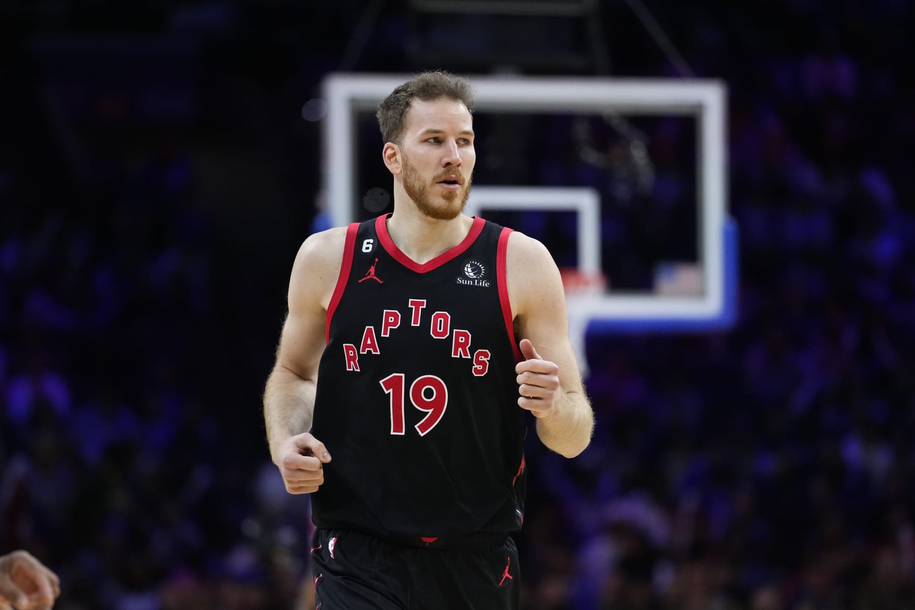 Report: Raptors bring back Jakob Poeltl on $80M agreement