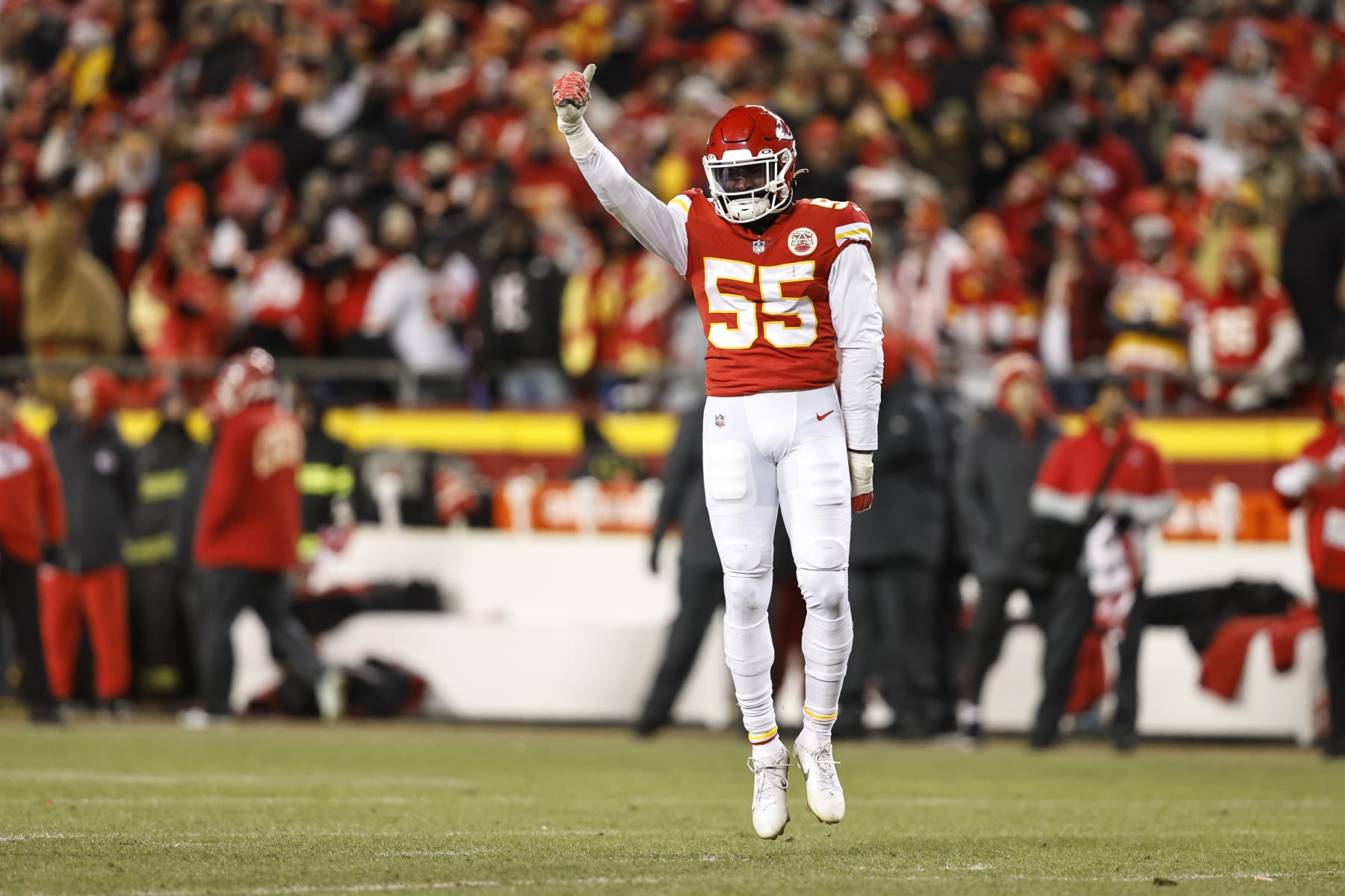 AFC West Roundup: Raiders snatch Chiefs free agent Demarcus Robinson