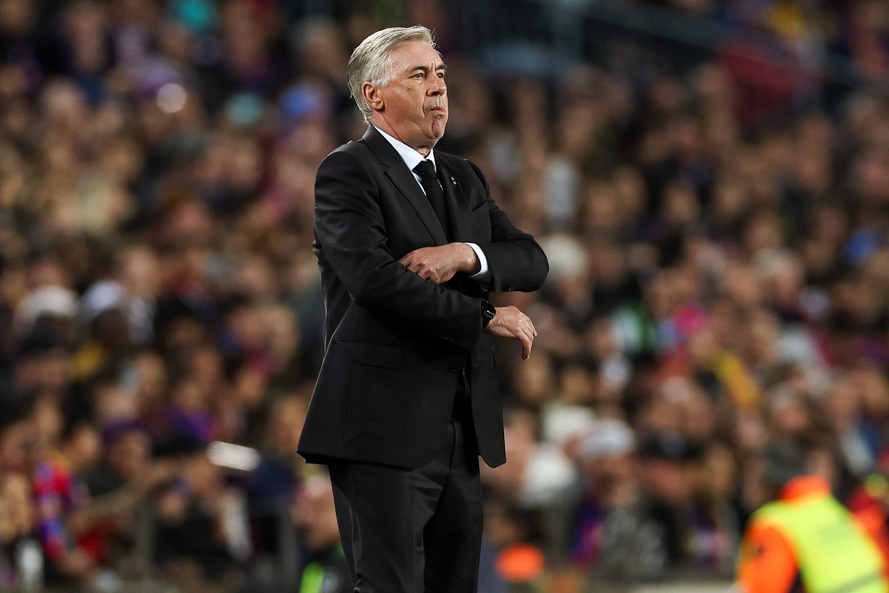 BARCELONA, SPAIN - APRIL 5: Carlo Ancelloti, head coach of Real Madrid during the Copa del Rey semi-final football match between Barcelona and Real Madrid at Camp Nou Stadium in Barcelona, Spain on April 05, 2023. (Photo by Adria Puig/Anadolu Agency via Getty Images)
