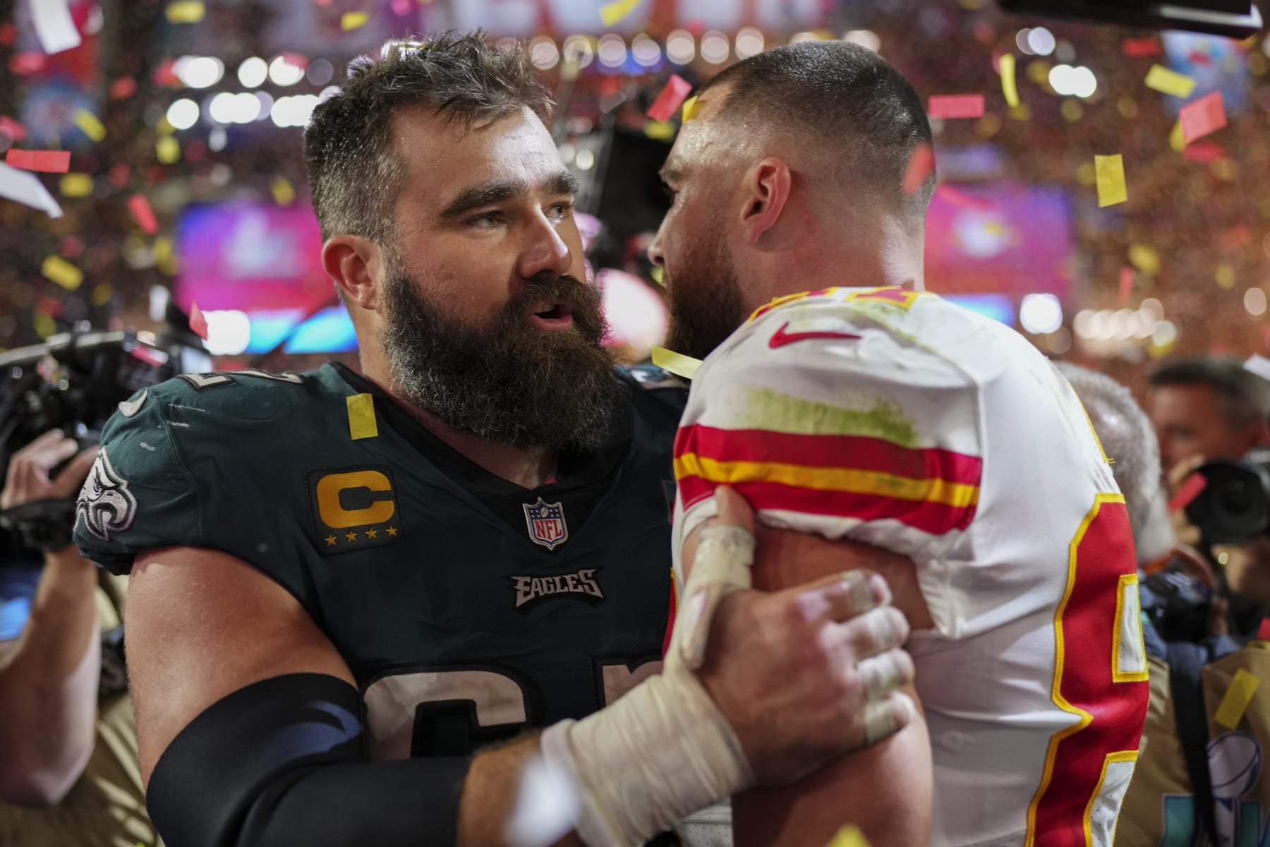 Indications are Eagles center Jason Kelce will be back