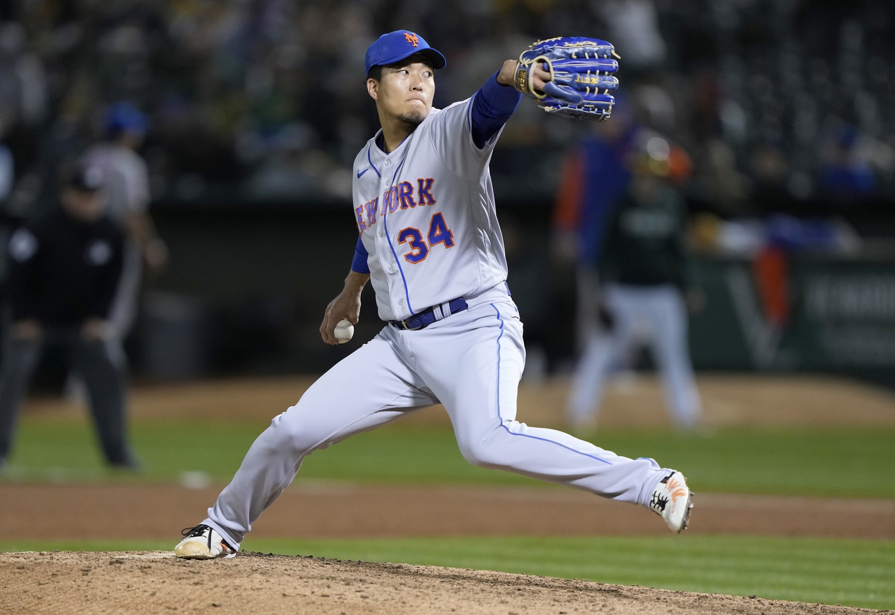 Taijuan Walker implodes, Mets swept by Red Sox