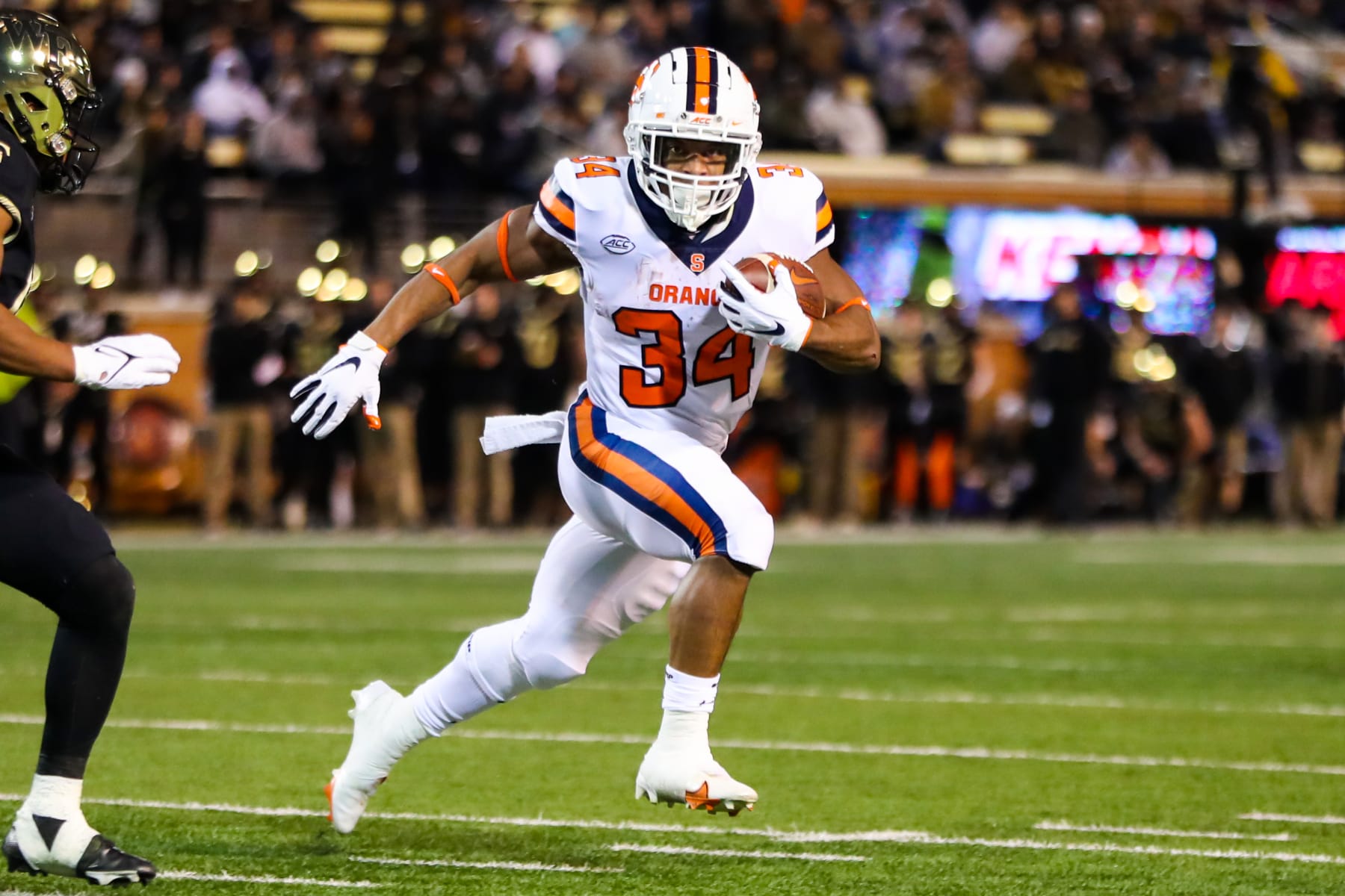 Sean Tucker, SU's record-breaking RB, signs with Tampa Bay Buccaneers after  going undrafted in 2023 NFL Draft 