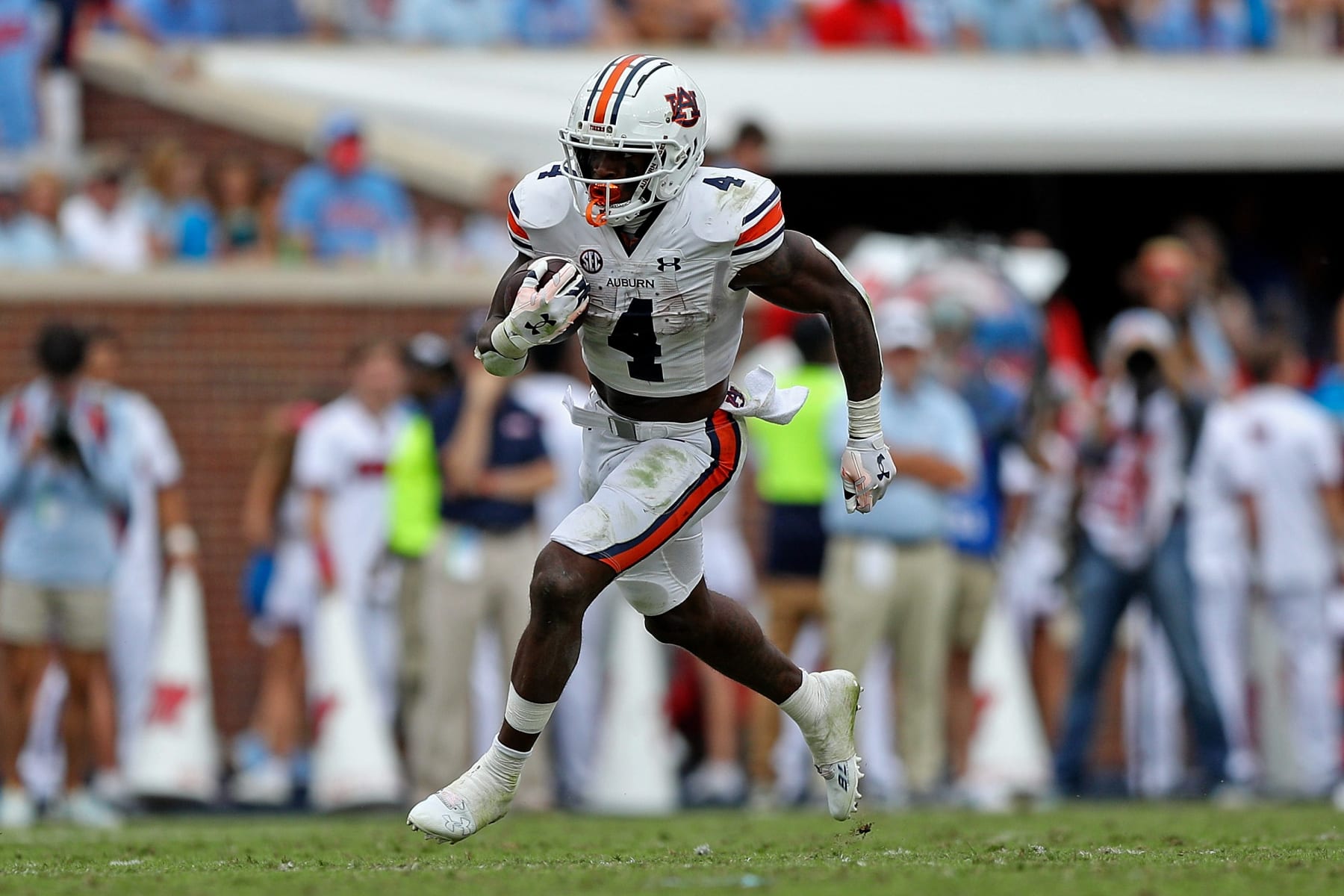 Auburn football: Tank Bigsby works out with Jacksonville Jaguars