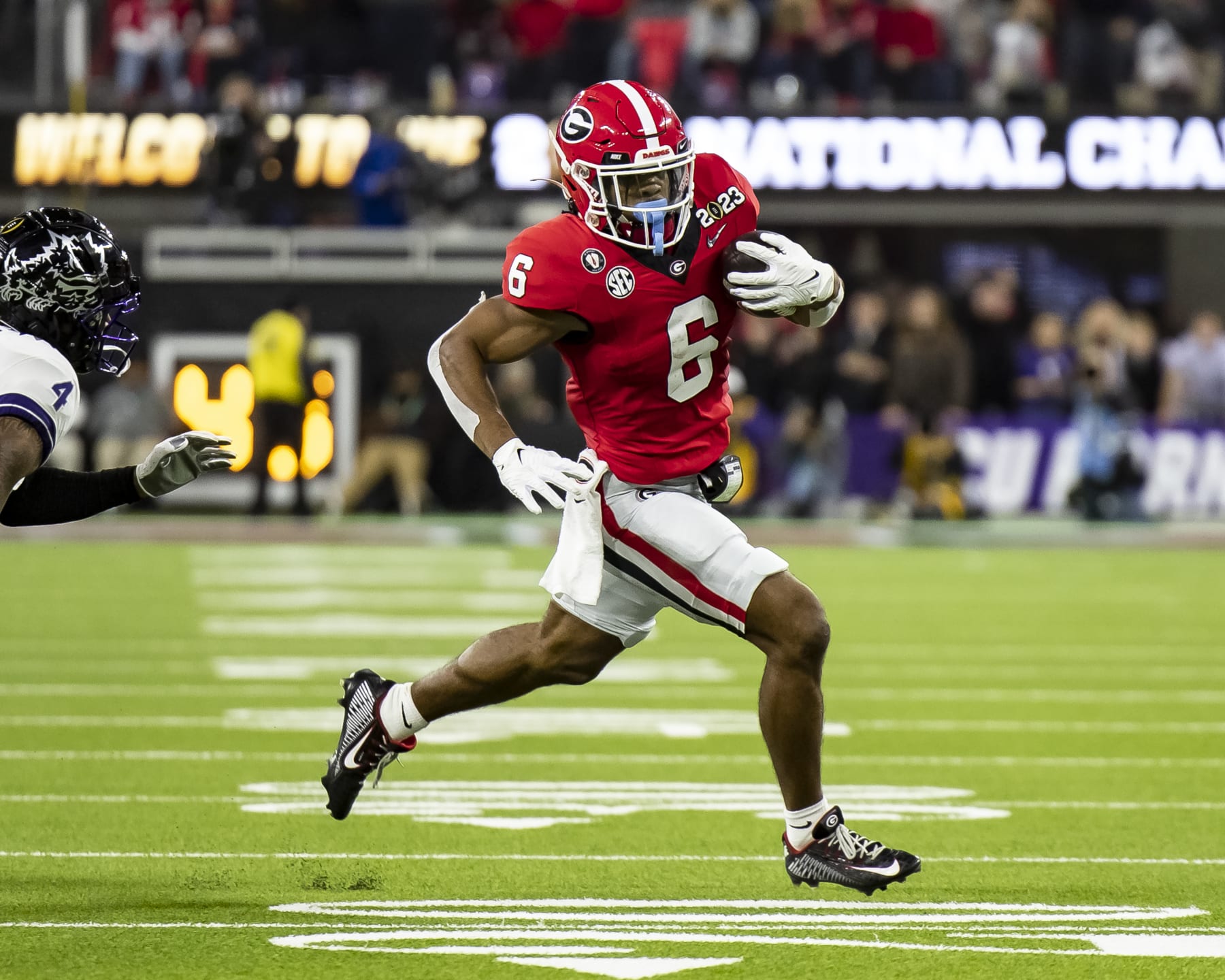 Seattle Seahawks select Georgia Bulldogs running back Kenny