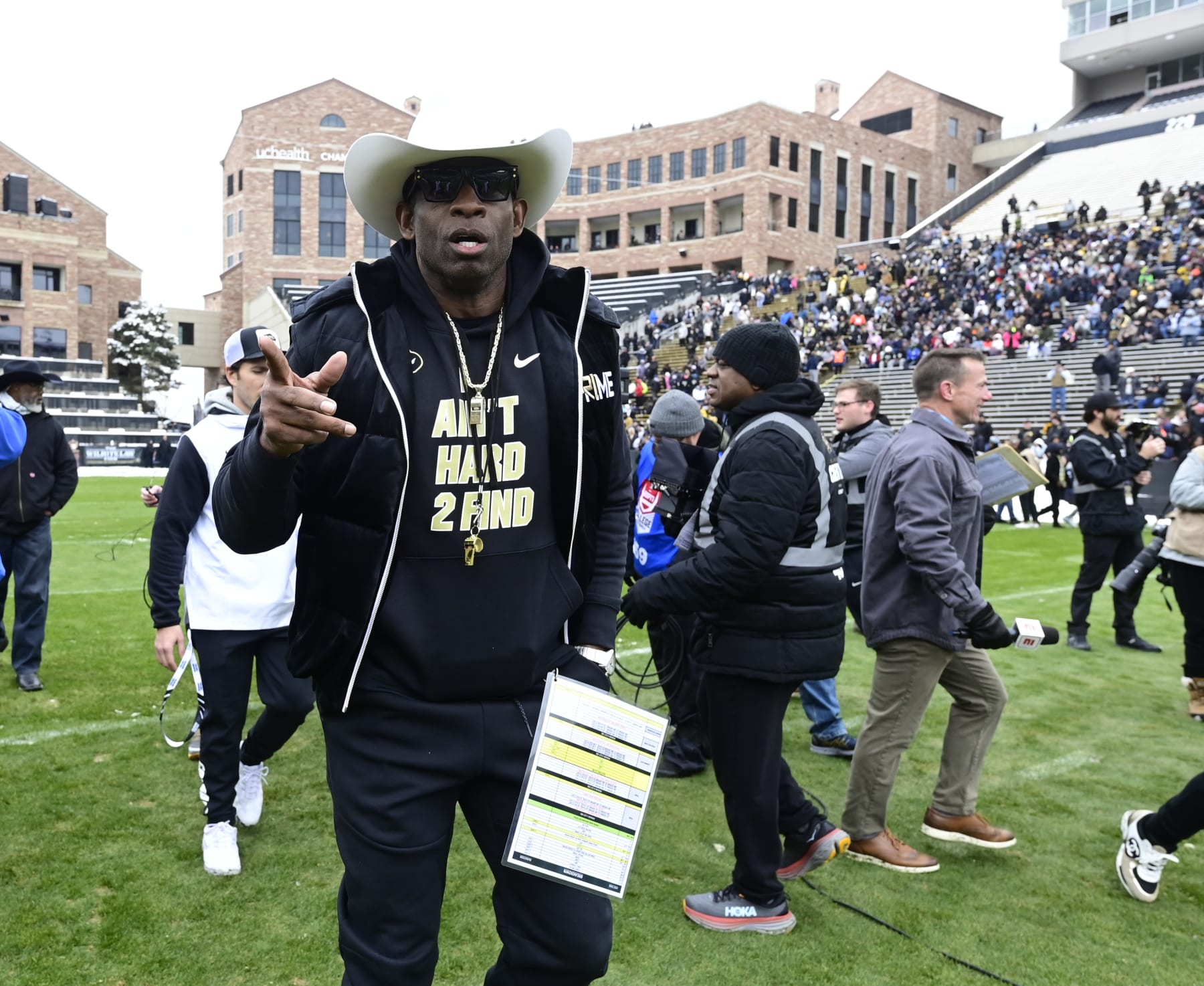 Deion Sanders sends message to 'haters' after Colorado's loss to