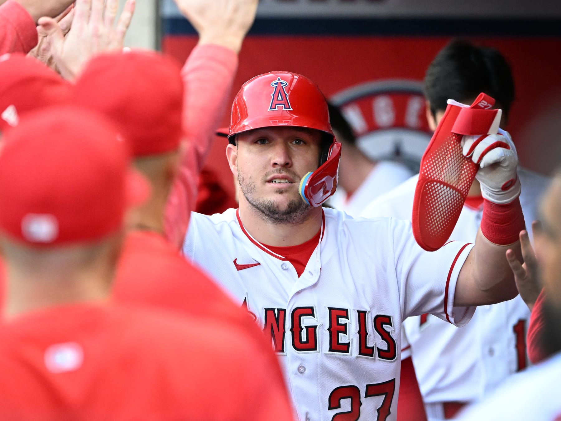 Three-time MVP Mike Trout returns to lineup amid Angels dwindling