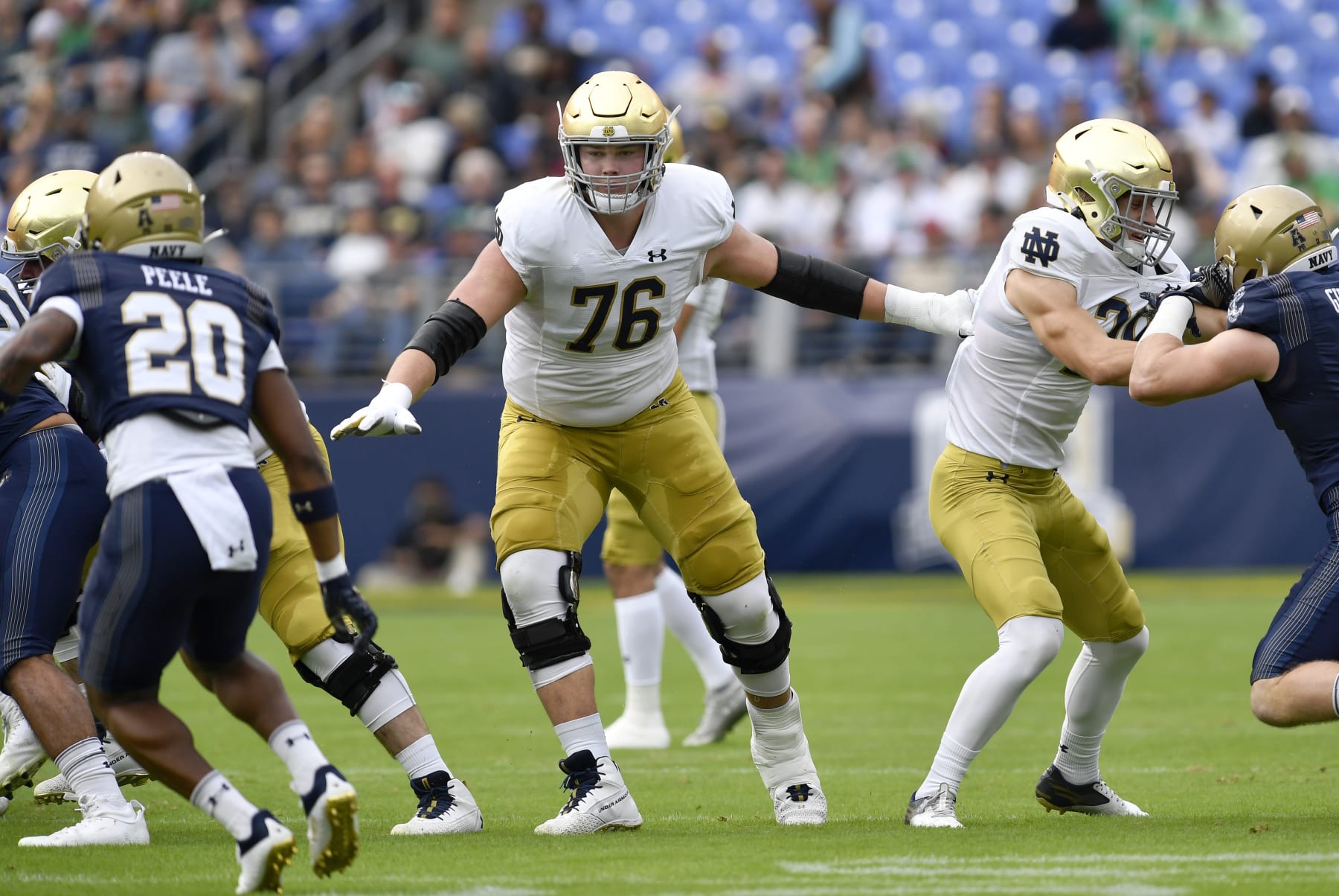 Notre Dame LT Joe Alt ranks No. 1 among FBS OL in PFF grades