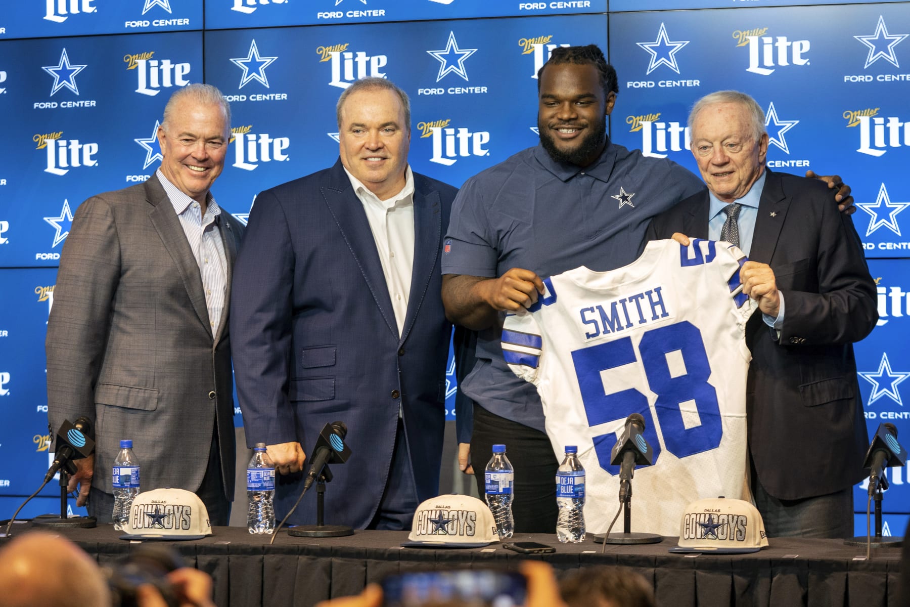 2022 NFL Draft: 6 way-too-early draft prospects for Cowboys on offense -  Blogging The Boys