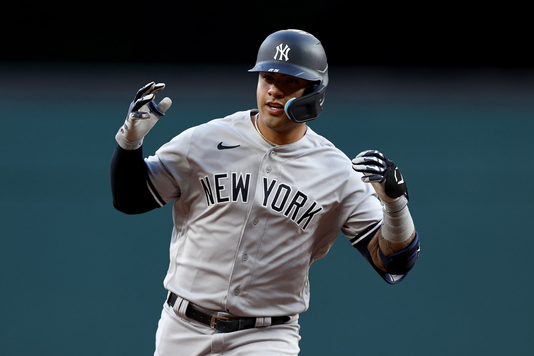 Yankees' Luke Voit, Gleyber Torres waiting for news on MLB labor talks
