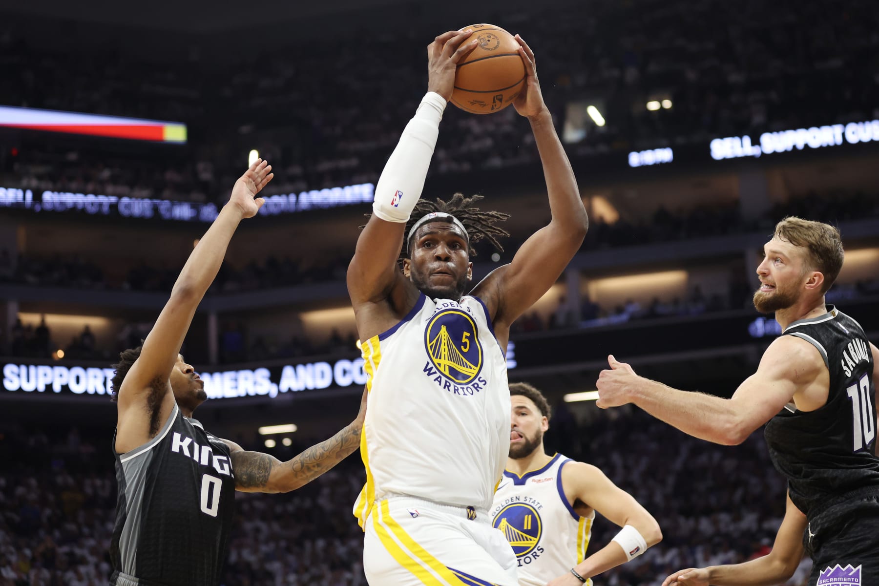 Kevon Looney Kevon Looney