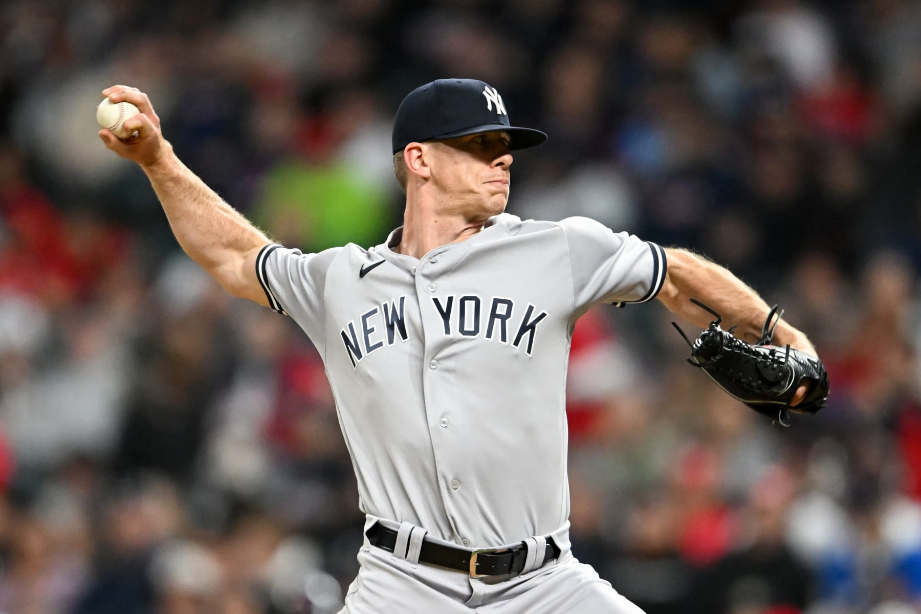 Yankees' Breakout Reliever Ian Hamilton Nears Bullpen Return