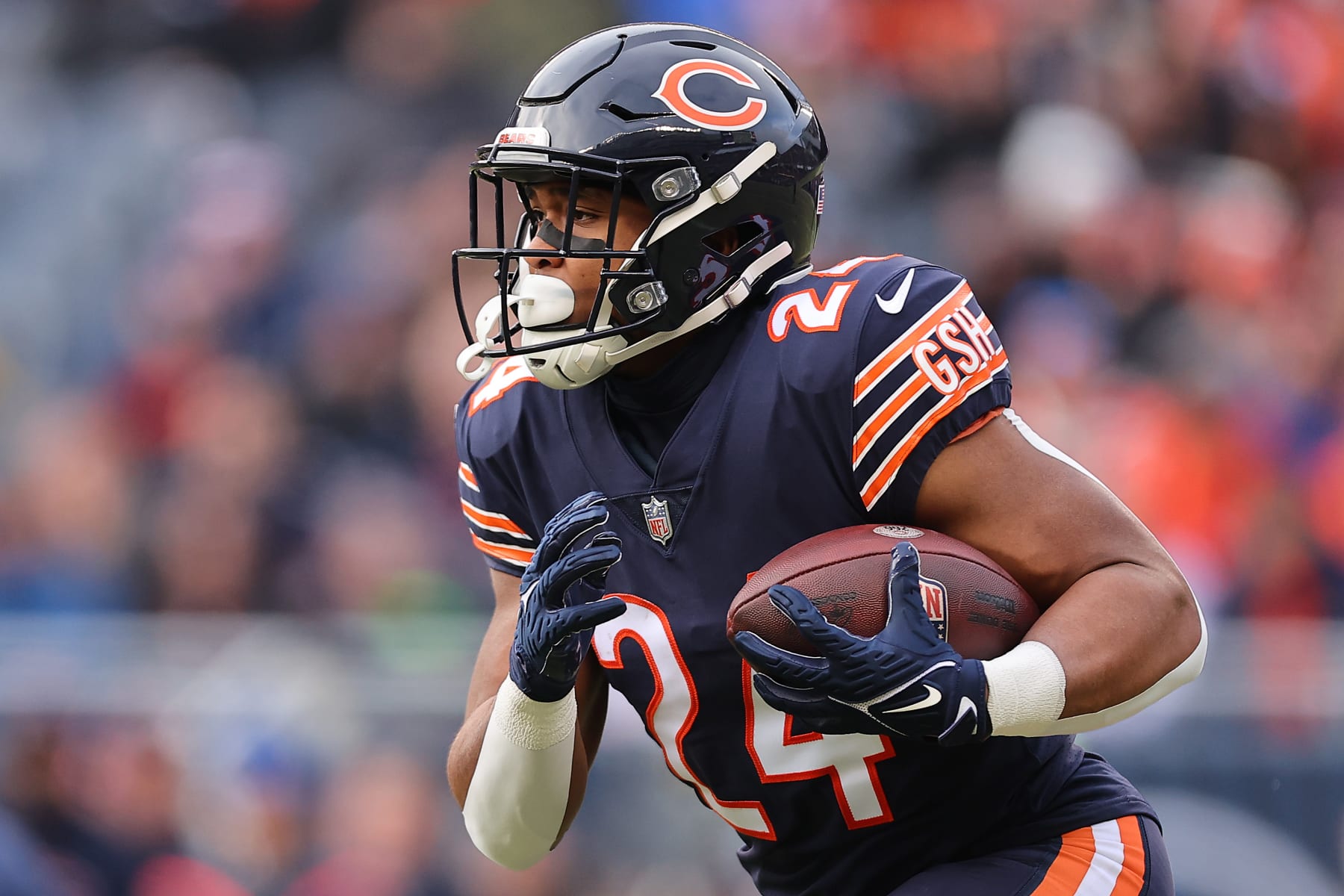 Week 14 Running Back Starts & Sits: Can You Trust Rookies Rachaad White,  James Cook & Zonovan Knight?