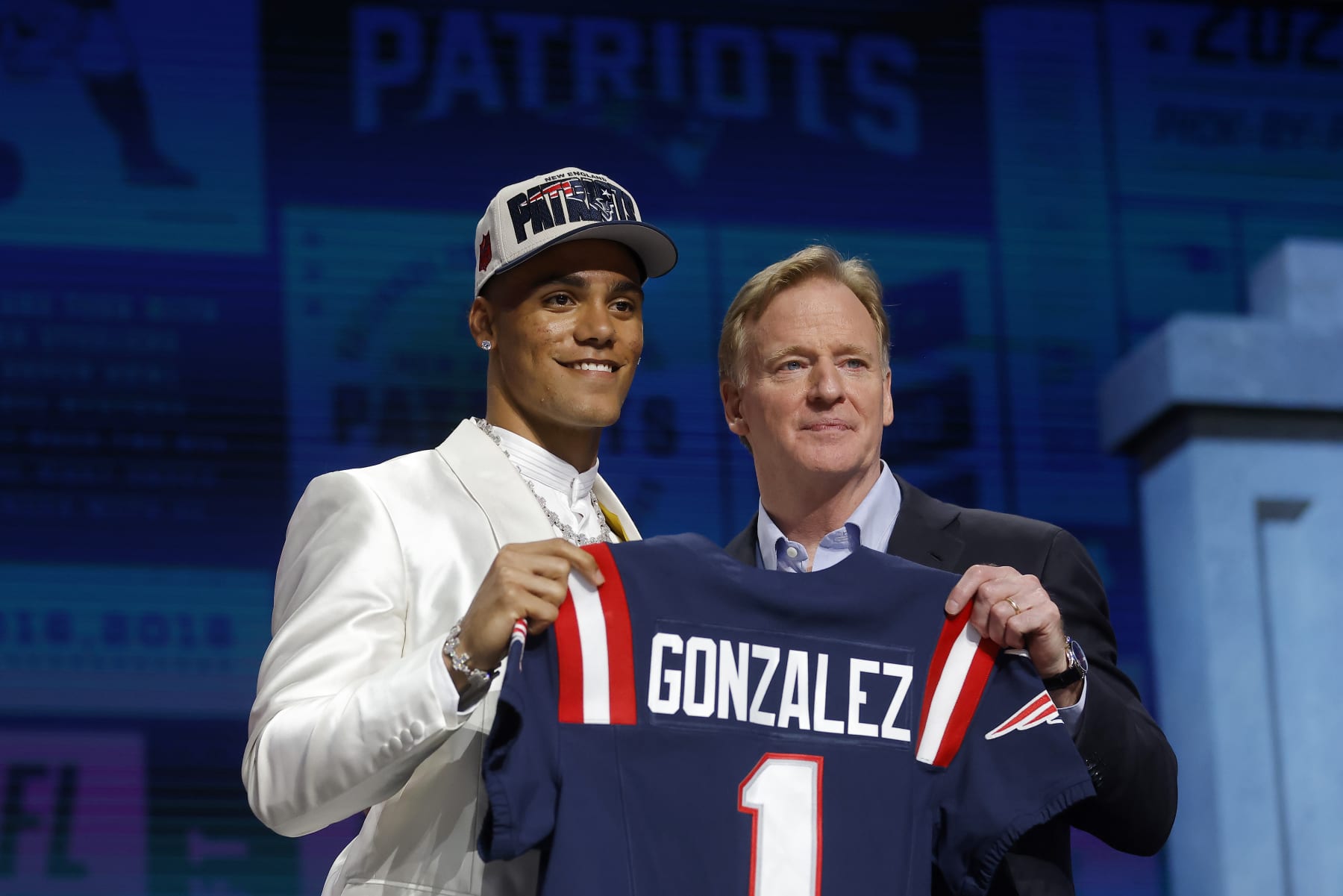 Two rookies in NFL top 5 jersey sales, with Patriots draft pick