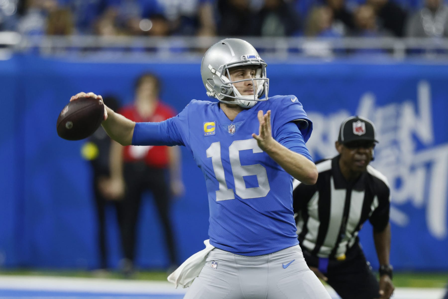 Broderick: Los Angeles 'Lions' will win Super Bowl with Stafford at QB