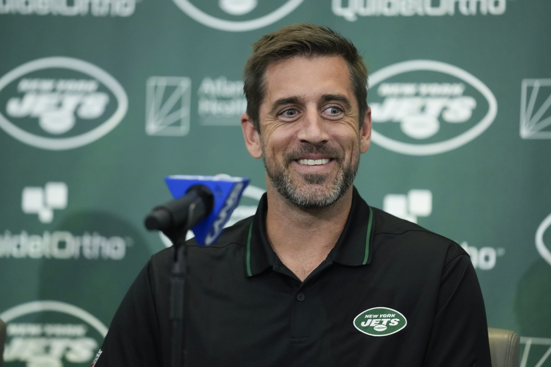 Jets QB Aaron Rodgers Jets QB Aaron Rodgers