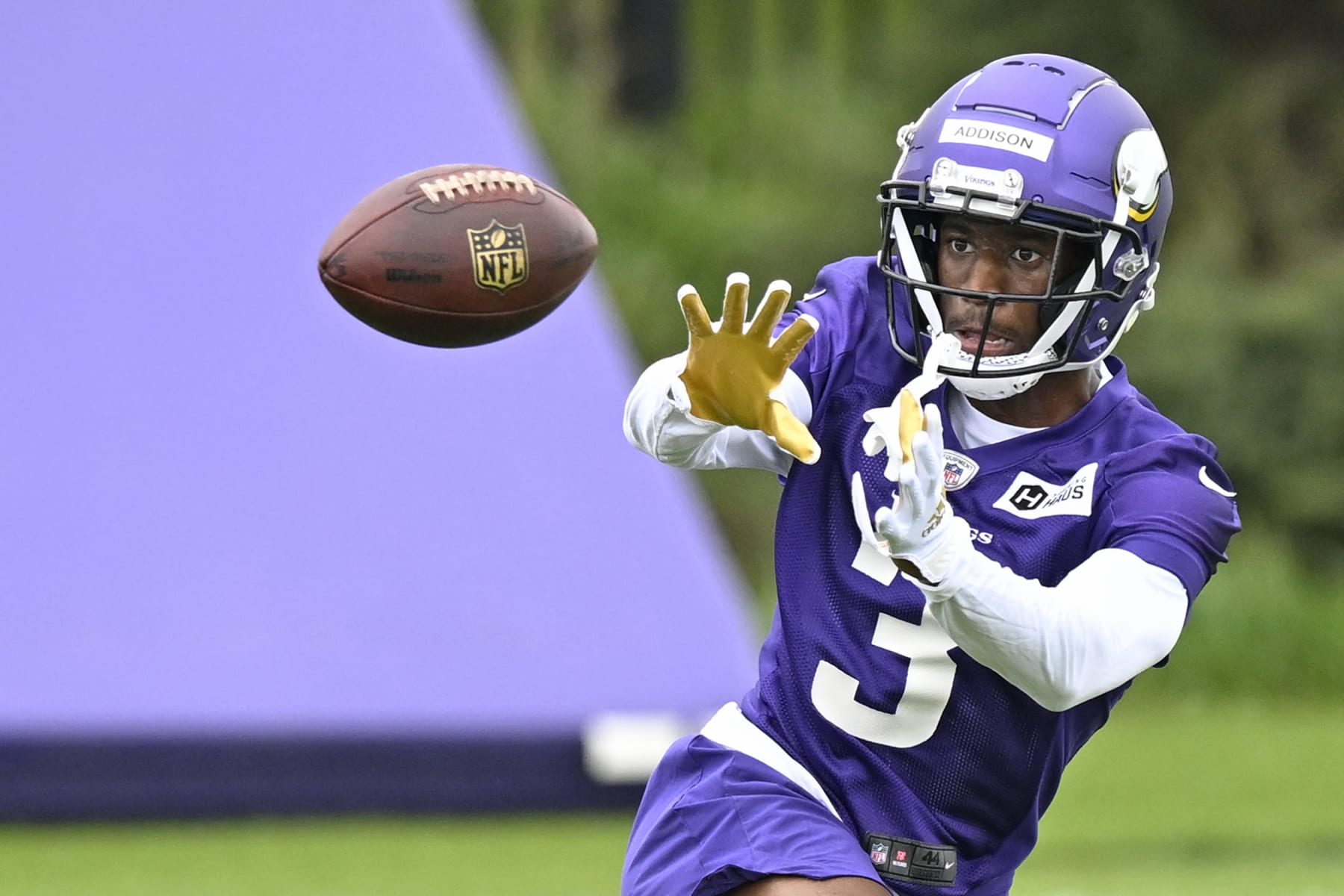 Vikings sign first-round draft pick Jordan Addison to contract after  clearing salary cap space