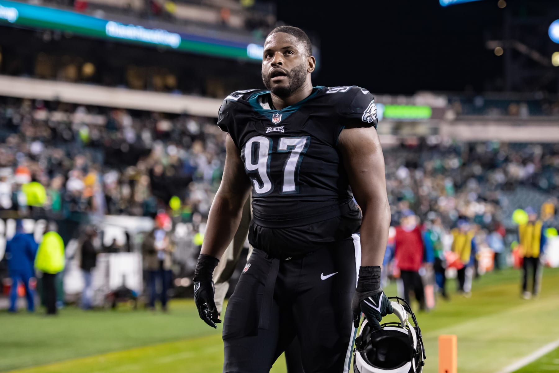 Philadelphia Eagles defensive tackle Javon Hargrave (97) pulls