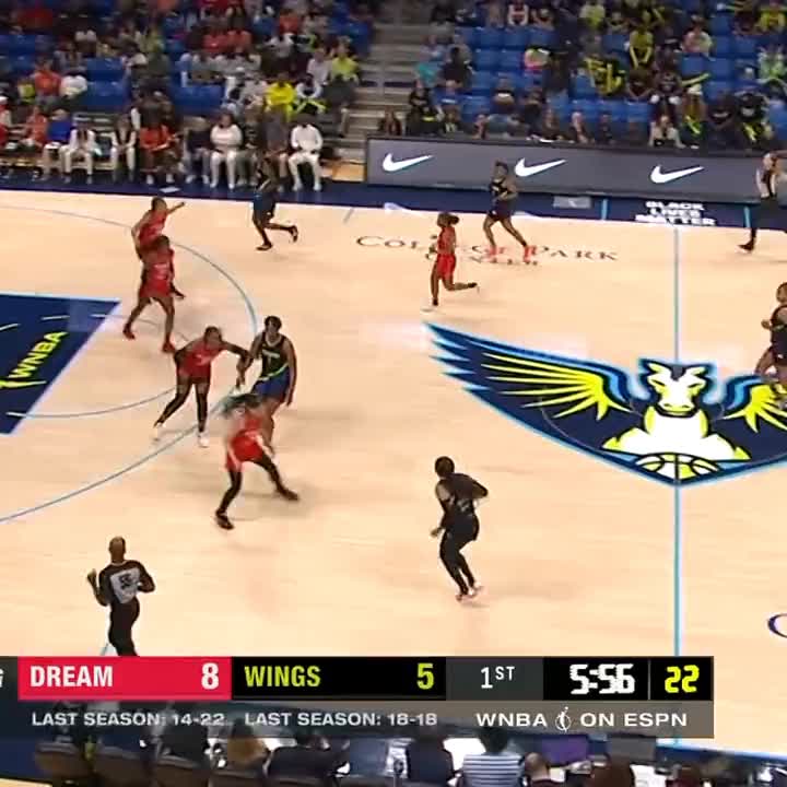 Wings beat Dream 8578