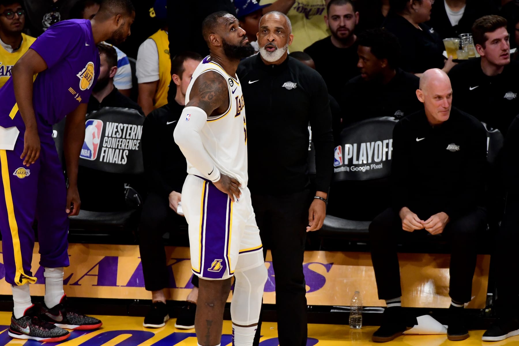 Lakers' LeBron James Unveils Nike LeBron 21 Sneaker in Instagram Photo, News, Scores, Highlights, Stats, and Rumors