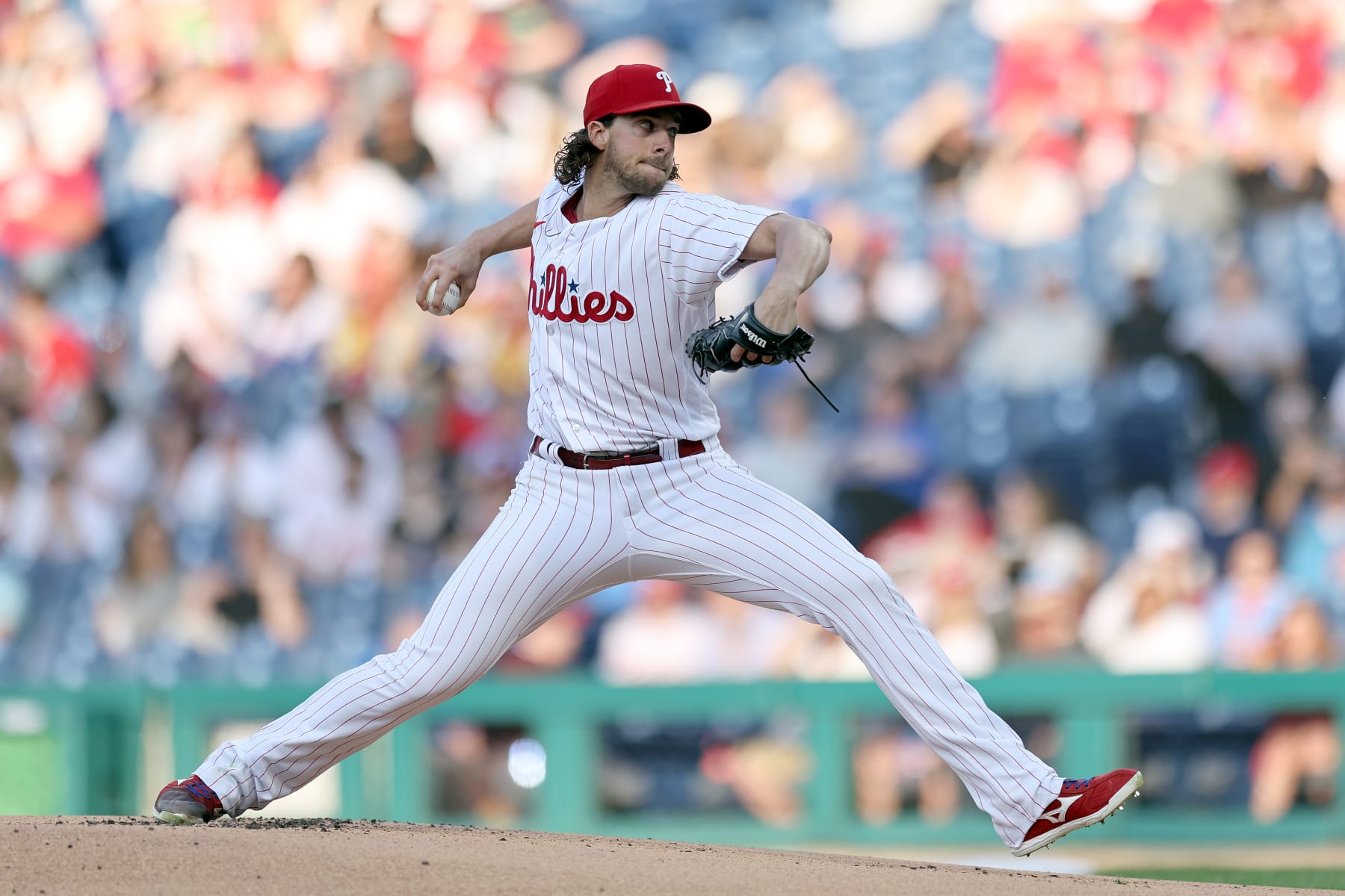 Why draft pick compensation rules make an Aaron Nola extension