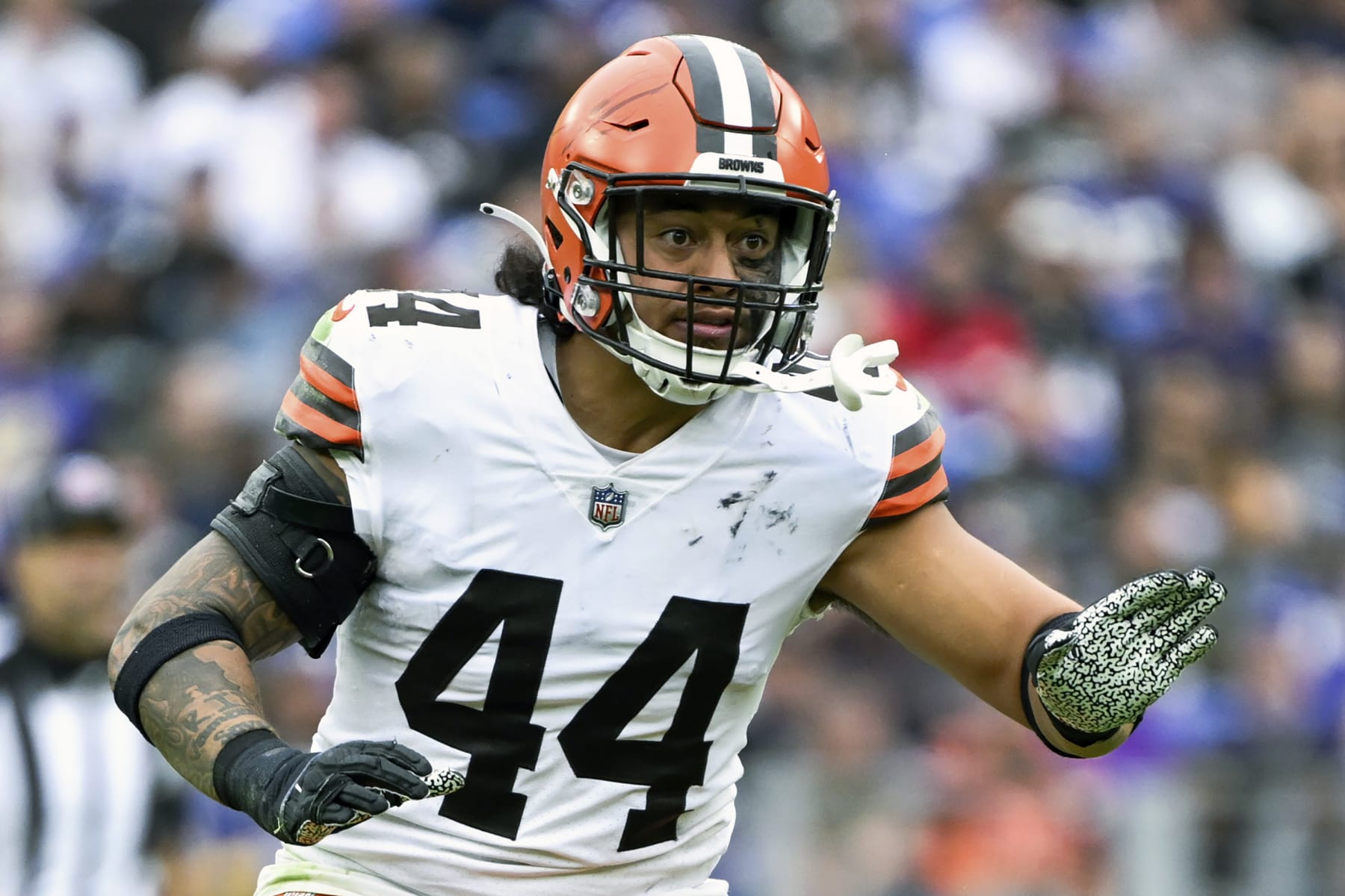 3 Browns Offensive Training Camp Battles to Watch - Sports Illustrated Cleveland  Browns News, Analysis and More