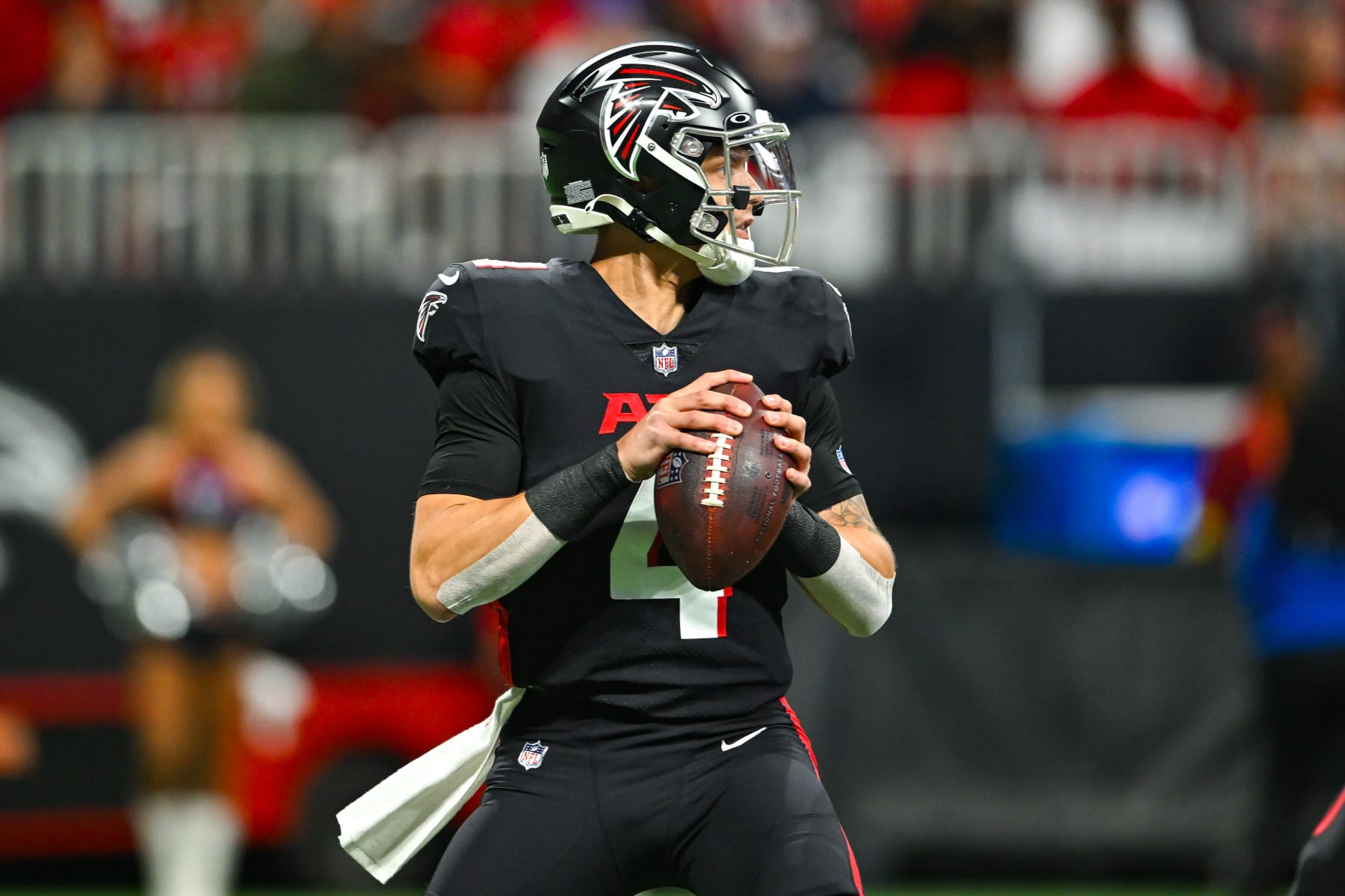 Atlanta Falcons Rushing Attack Shines When Needed Most as QB Marcus Mariota  Struggles - Sports Illustrated Atlanta Falcons News, Analysis and More