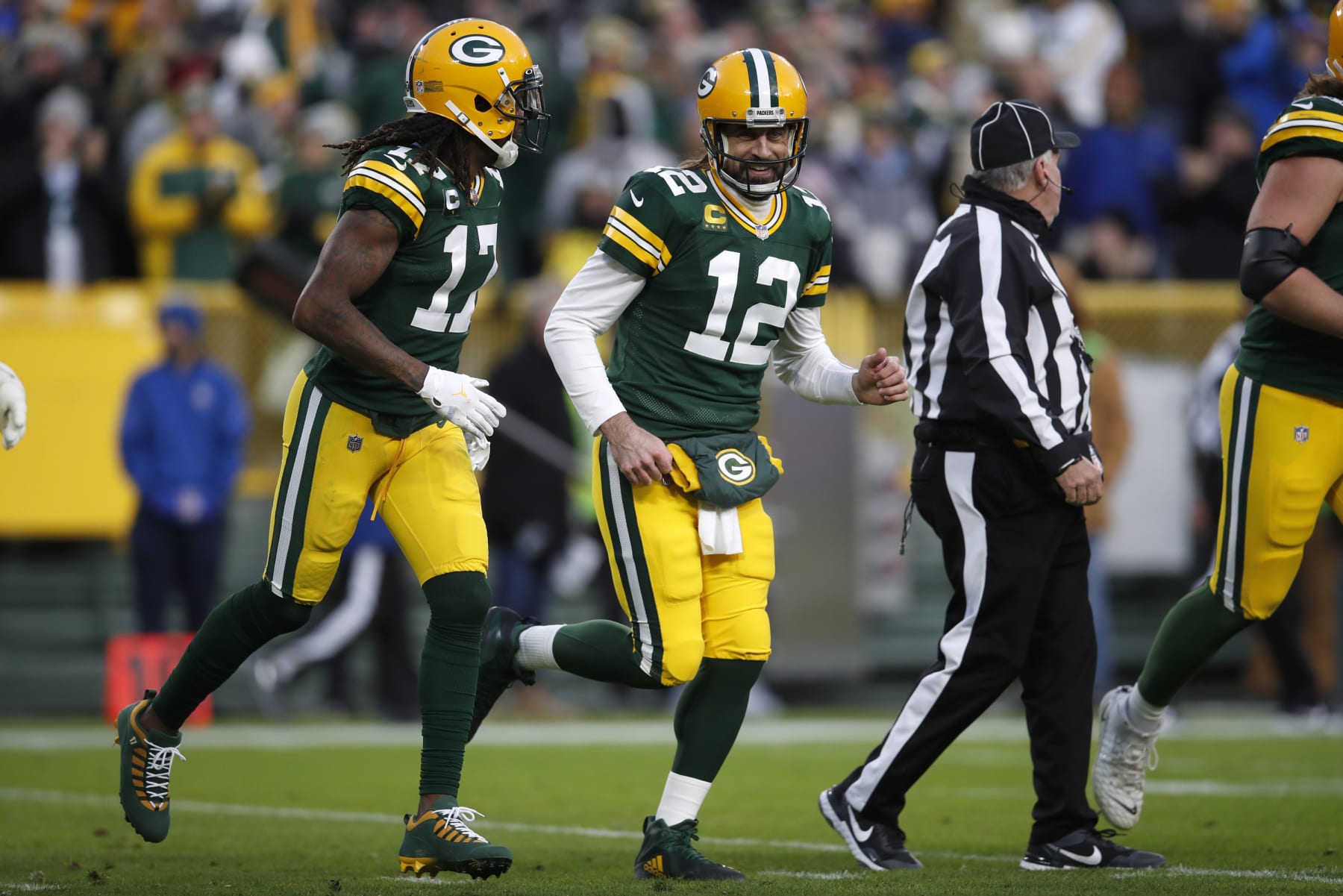 NFC North free agency roundup: Green Bay Packers keep QB Aaron Rodgers,  trade star WR Davante Adams 